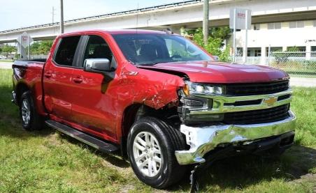 CHEVROLET SILVERADO 2019 1gcuyded4kz144310