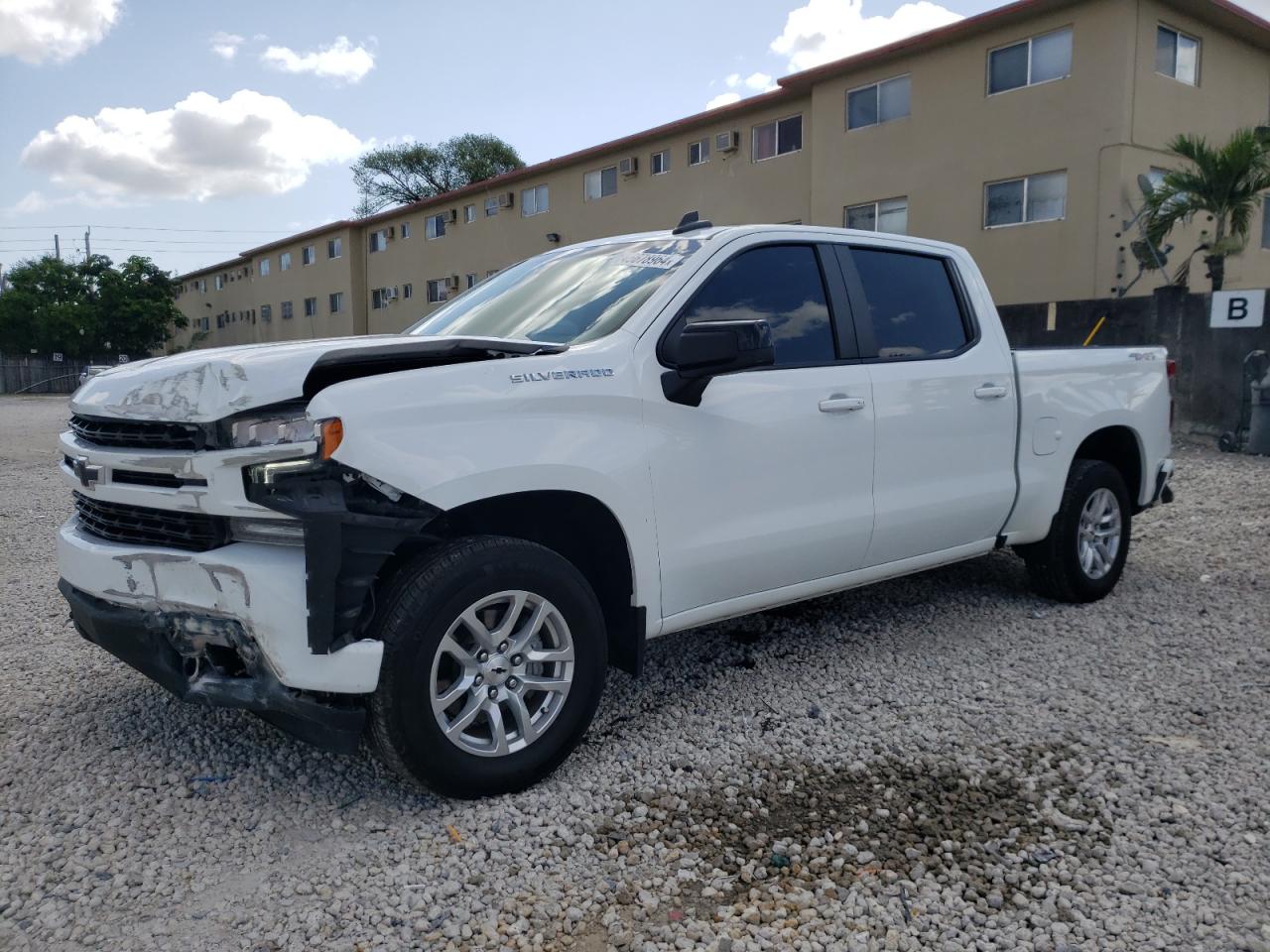 CHEVROLET SILVERADO 2021 1gcuyeed8mz130712