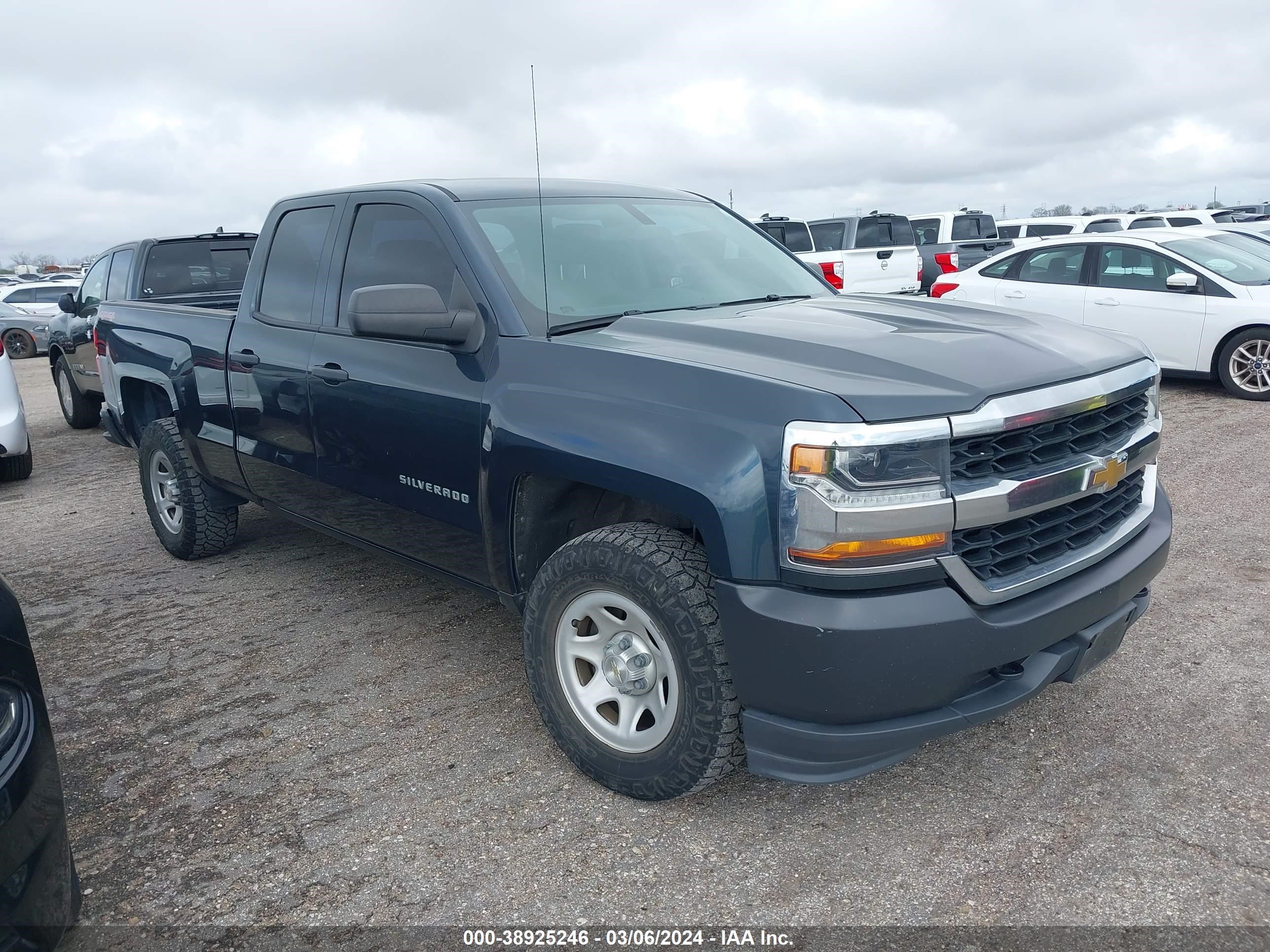 CHEVROLET SILVERADO 2017 1gcvkneh5hz315038