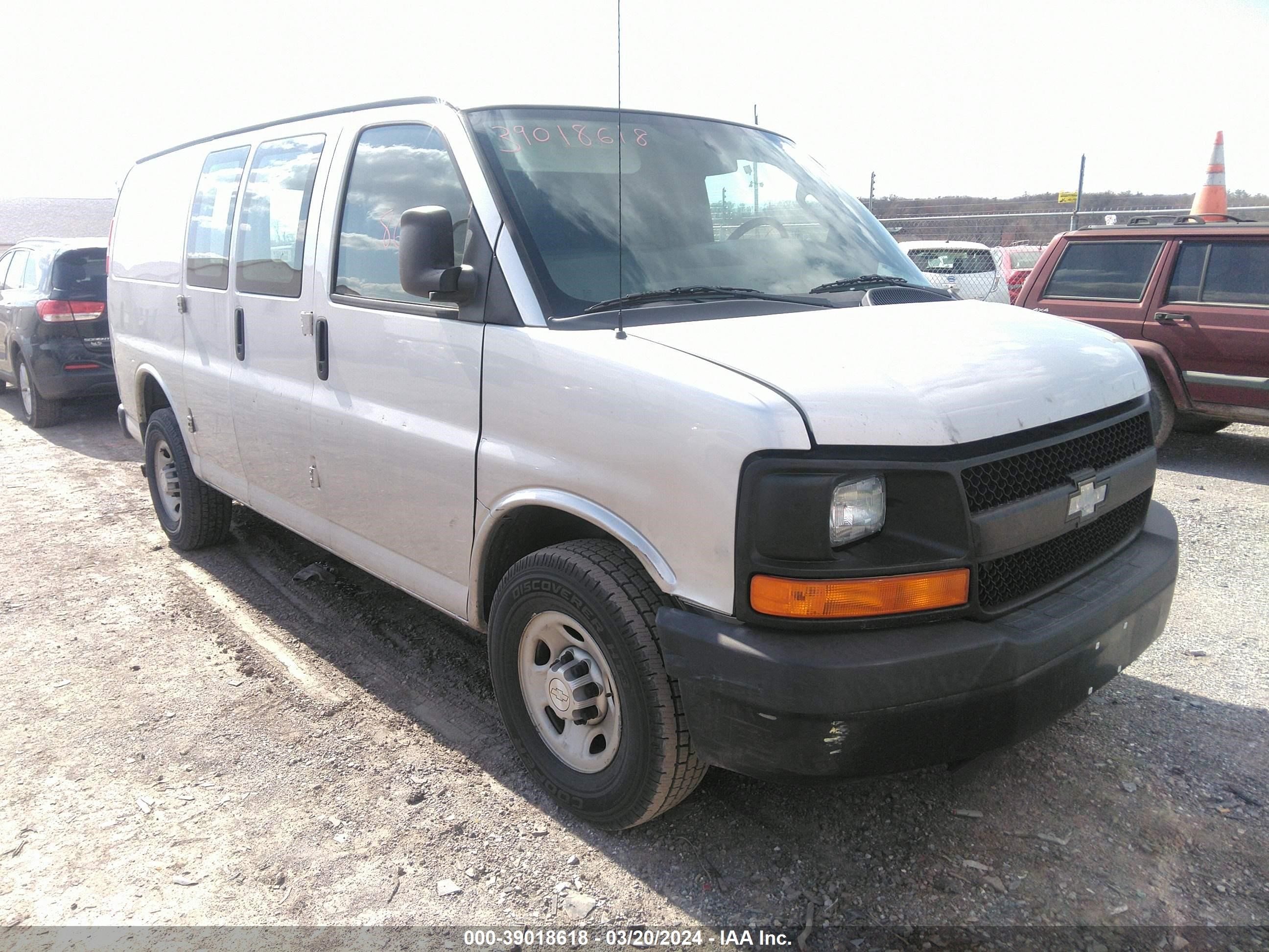 CHEVROLET EXPRESS 2016 1gcwgaff3g1277771