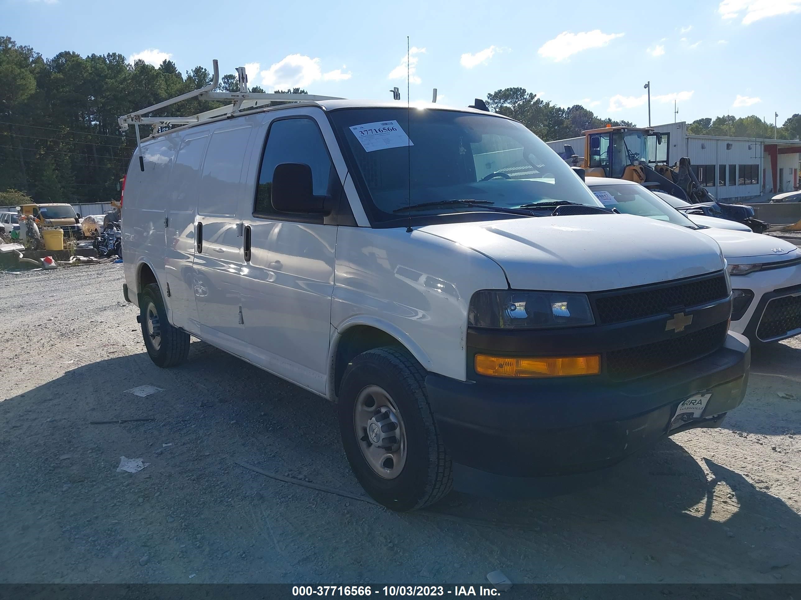 CHEVROLET EXPRESS 2018 1gcwgafg5j1345472