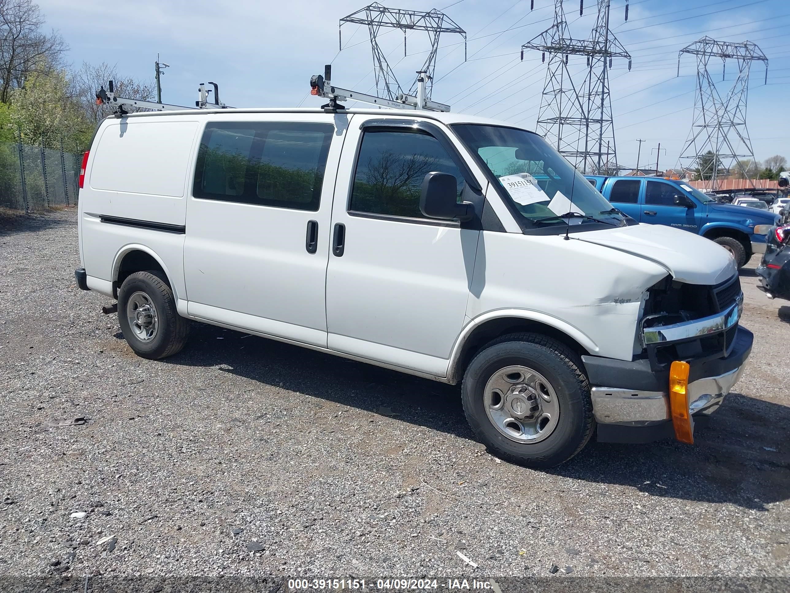 CHEVROLET EXPRESS 2018 1gcwgafg7j1909302