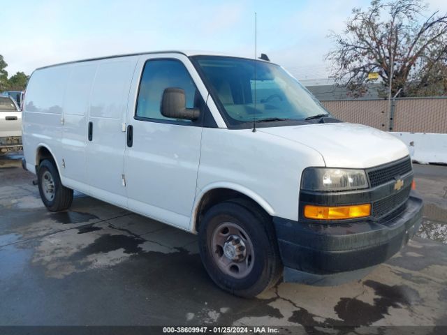 CHEVROLET EXPRESS 2500 2018 1gcwgafg8j1238125