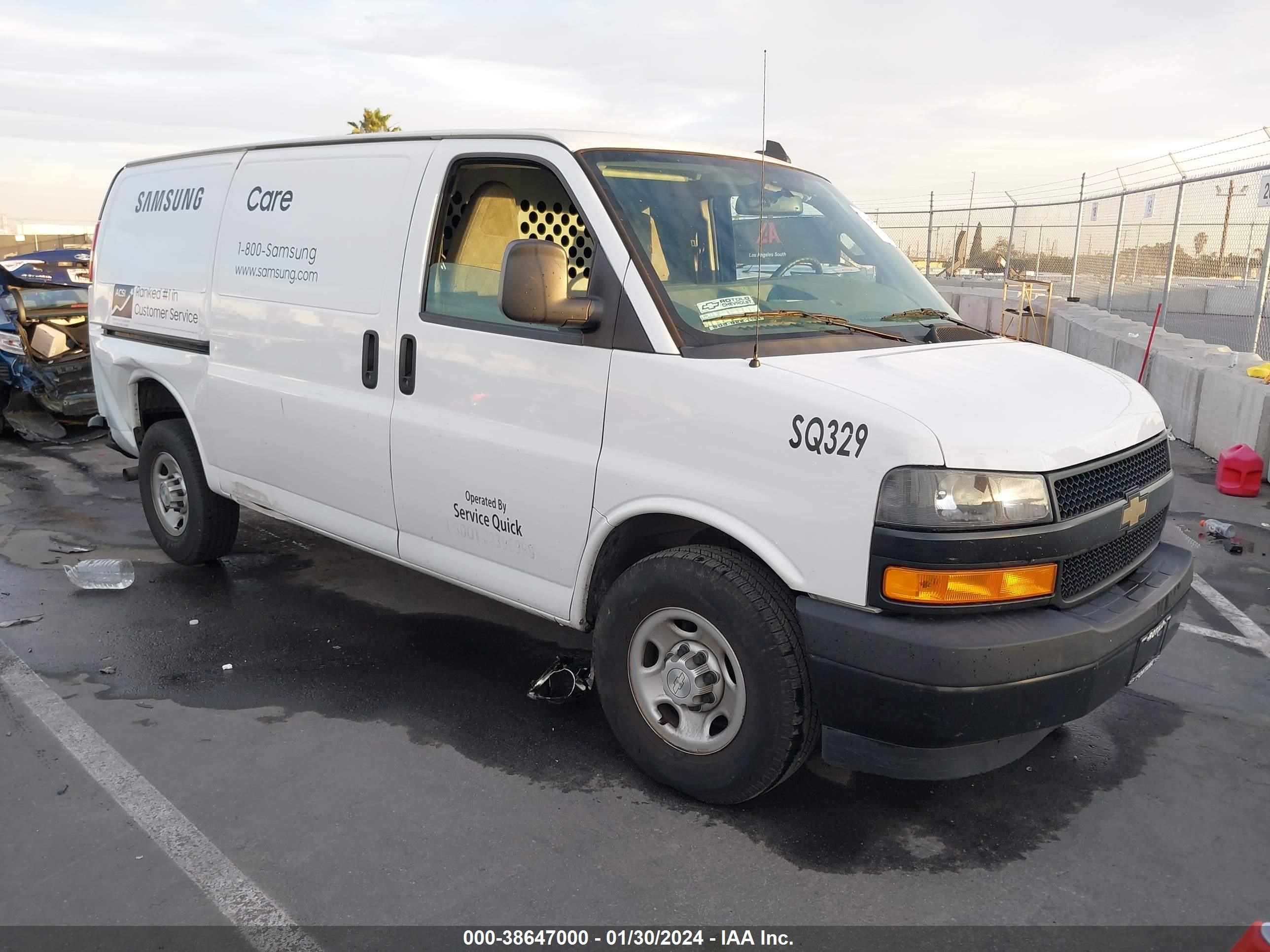 CHEVROLET EXPRESS 2018 1gcwgafp1j1316566