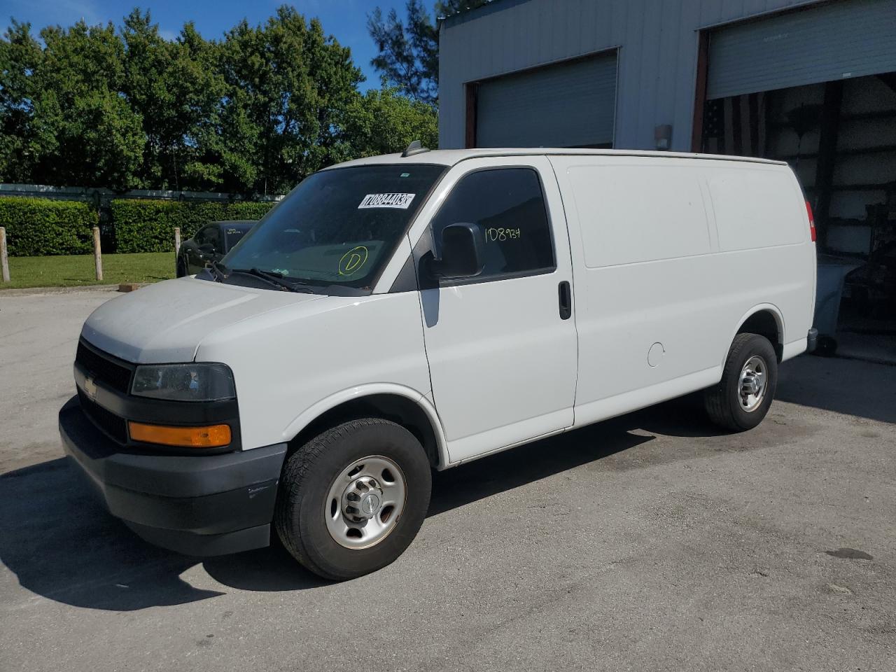 CHEVROLET EXPRESS 2019 1gcwgafp2k1204165