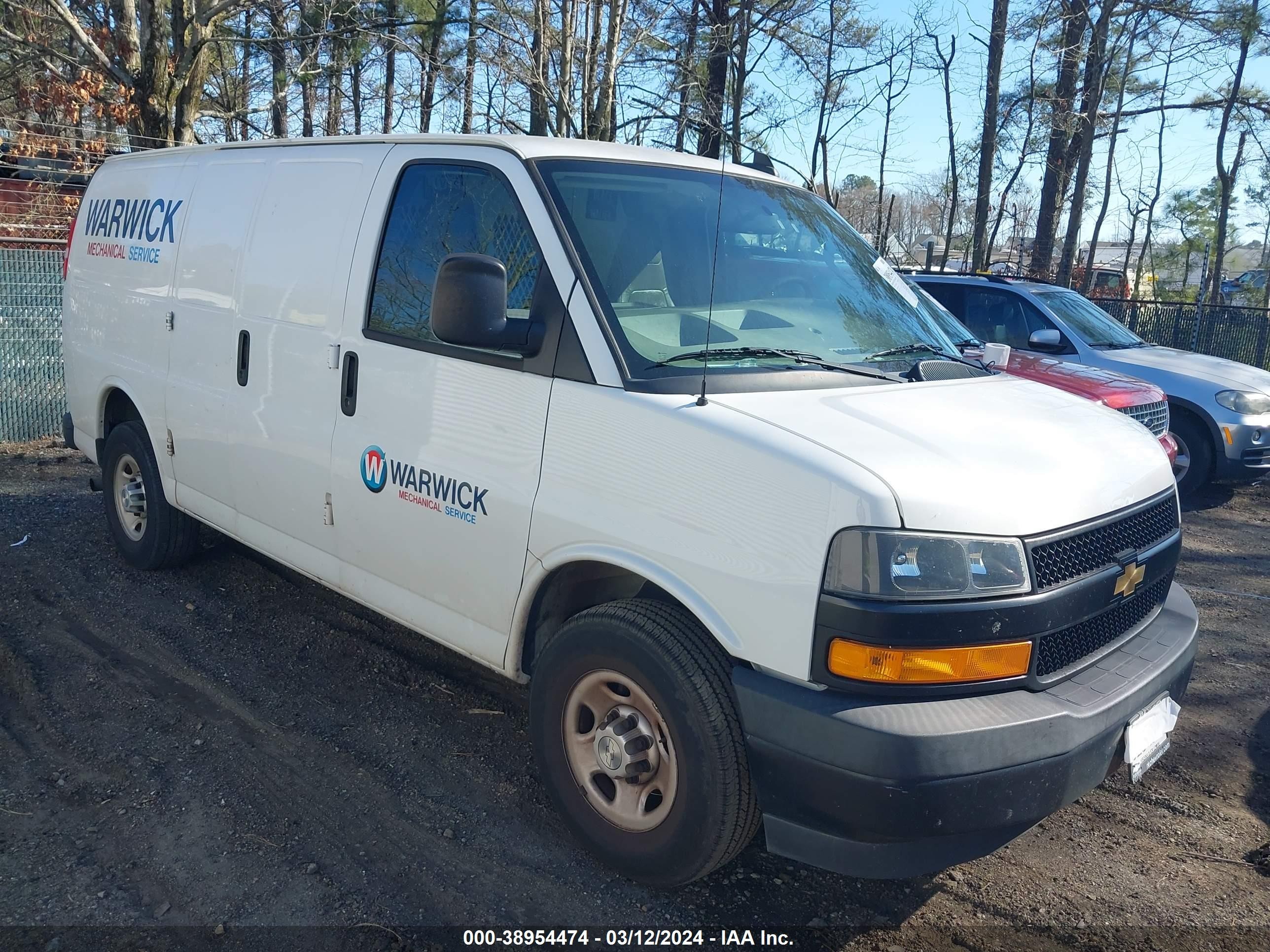 CHEVROLET EXPRESS 2019 1gcwgafp4k1323433