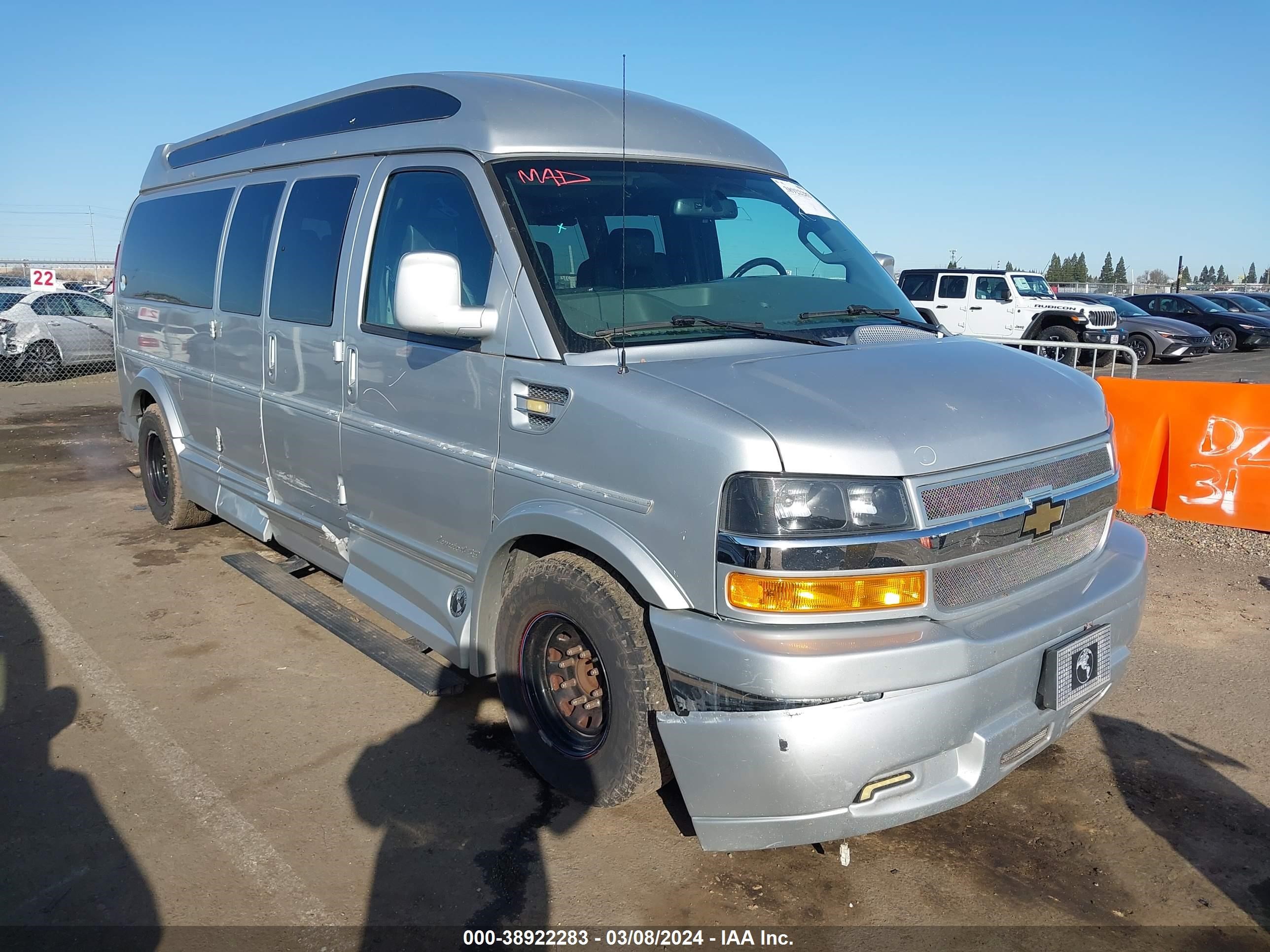 CHEVROLET EXPRESS 2018 1gcwgbfg5j1243031