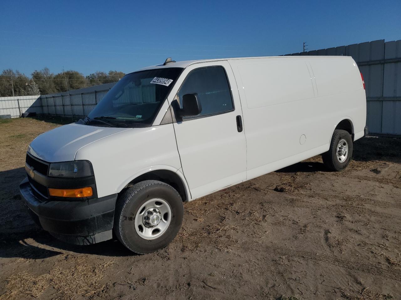 CHEVROLET EXPRESS 2021 1gcwgbfp3m1302873