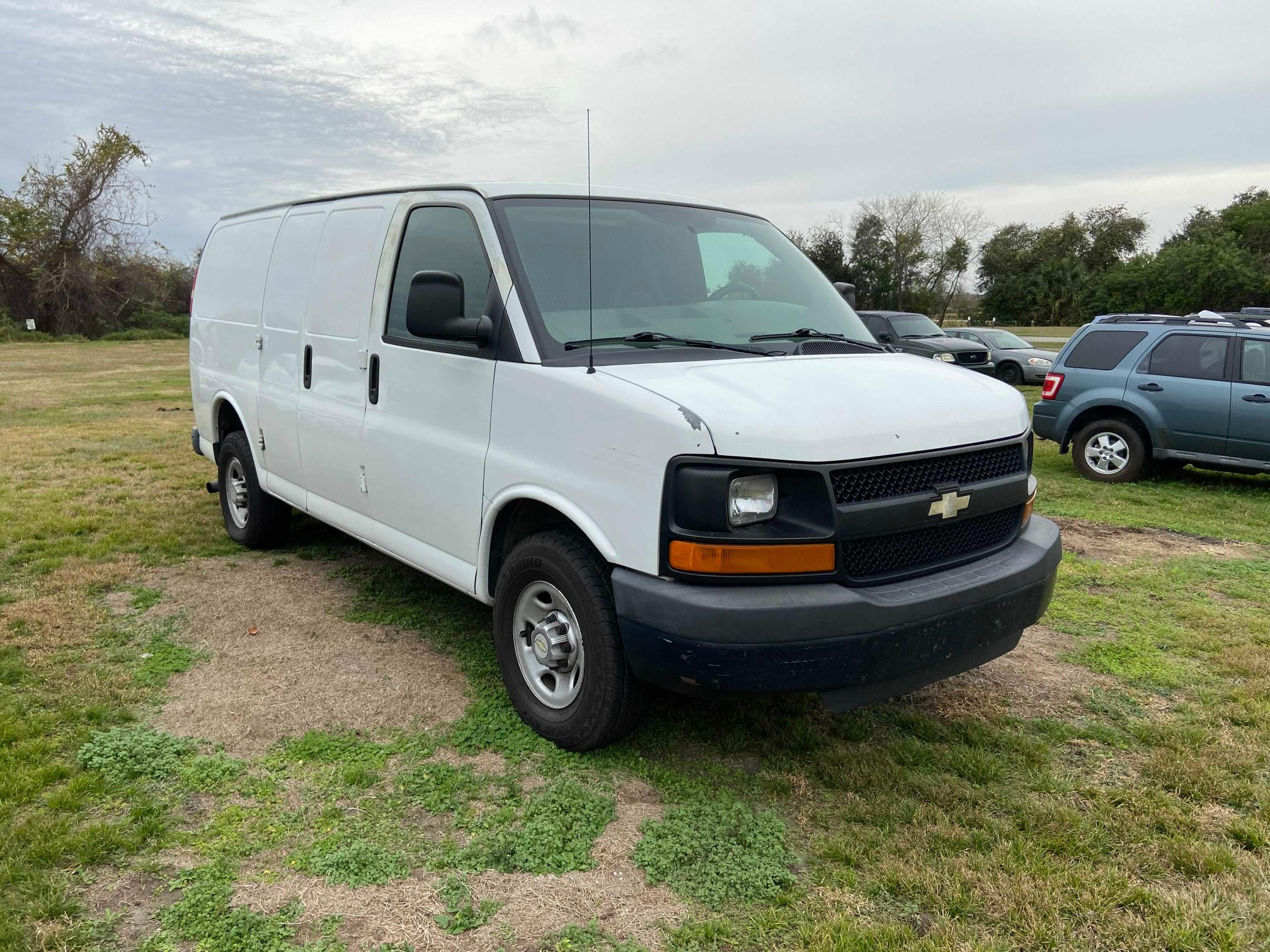 CHEVROLET EXPRESS G2 2011 1gcwgfca6b1114577