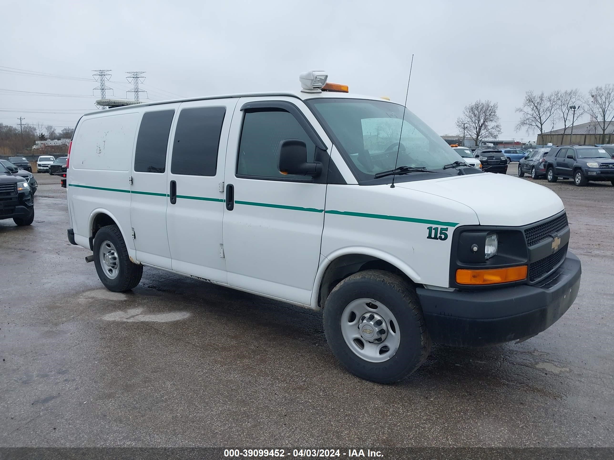 CHEVROLET EXPRESS 2011 1gcwgfcb4b1169084