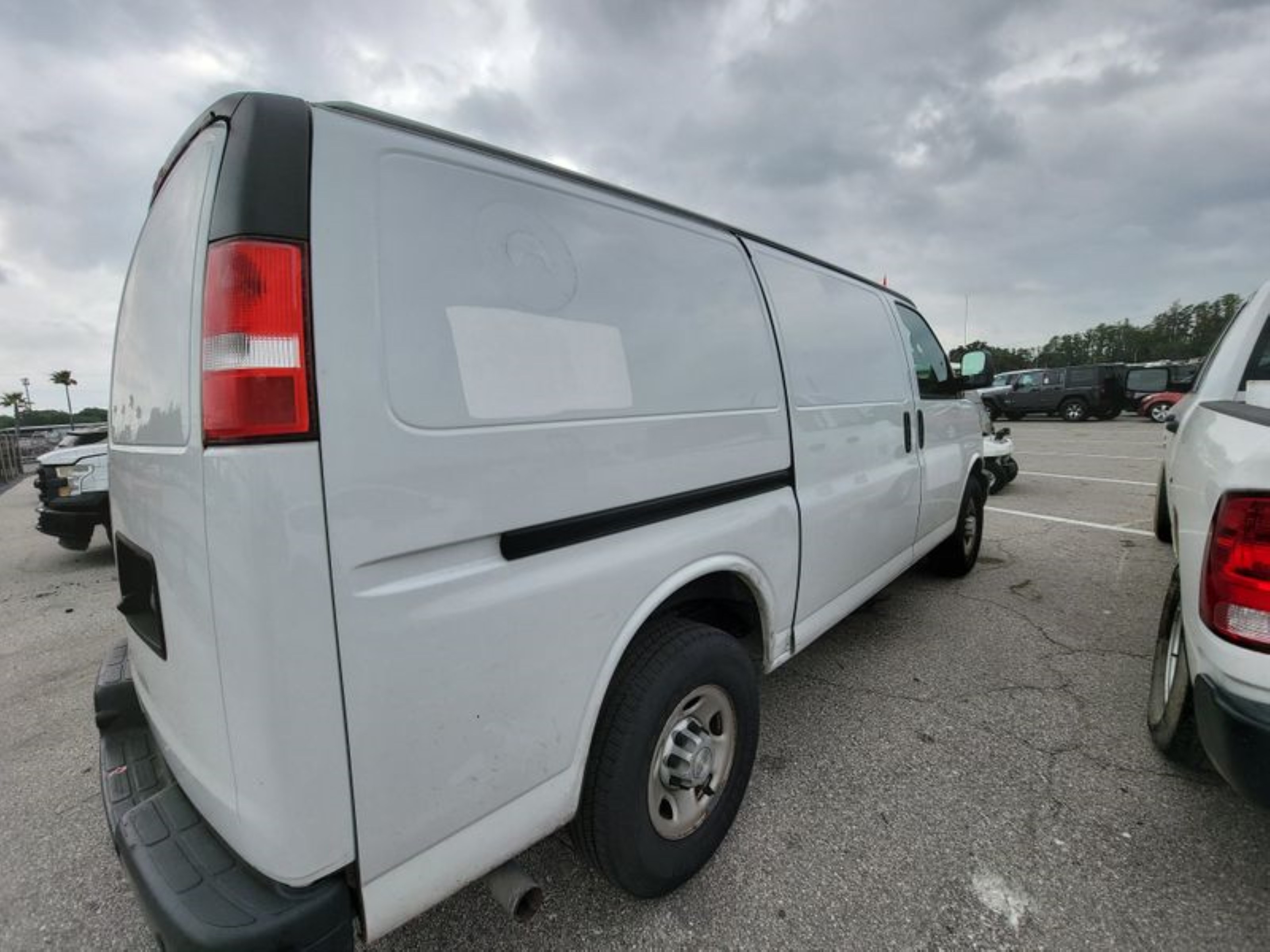 CHEVROLET EXPRESS 2019 1gczggfp4k1323450