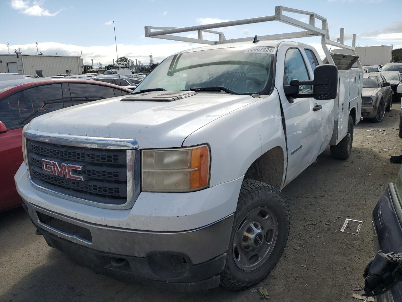 GMC SIERRA 2011 1gd21zcg7bz364591