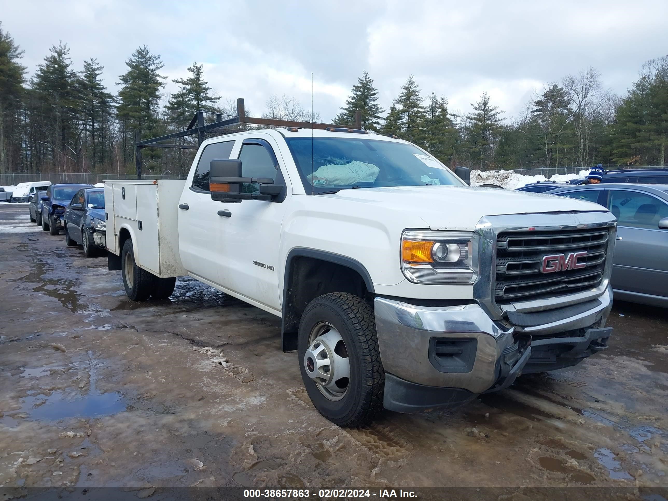 GMC NULL 2015 1gd421cg8ff594252