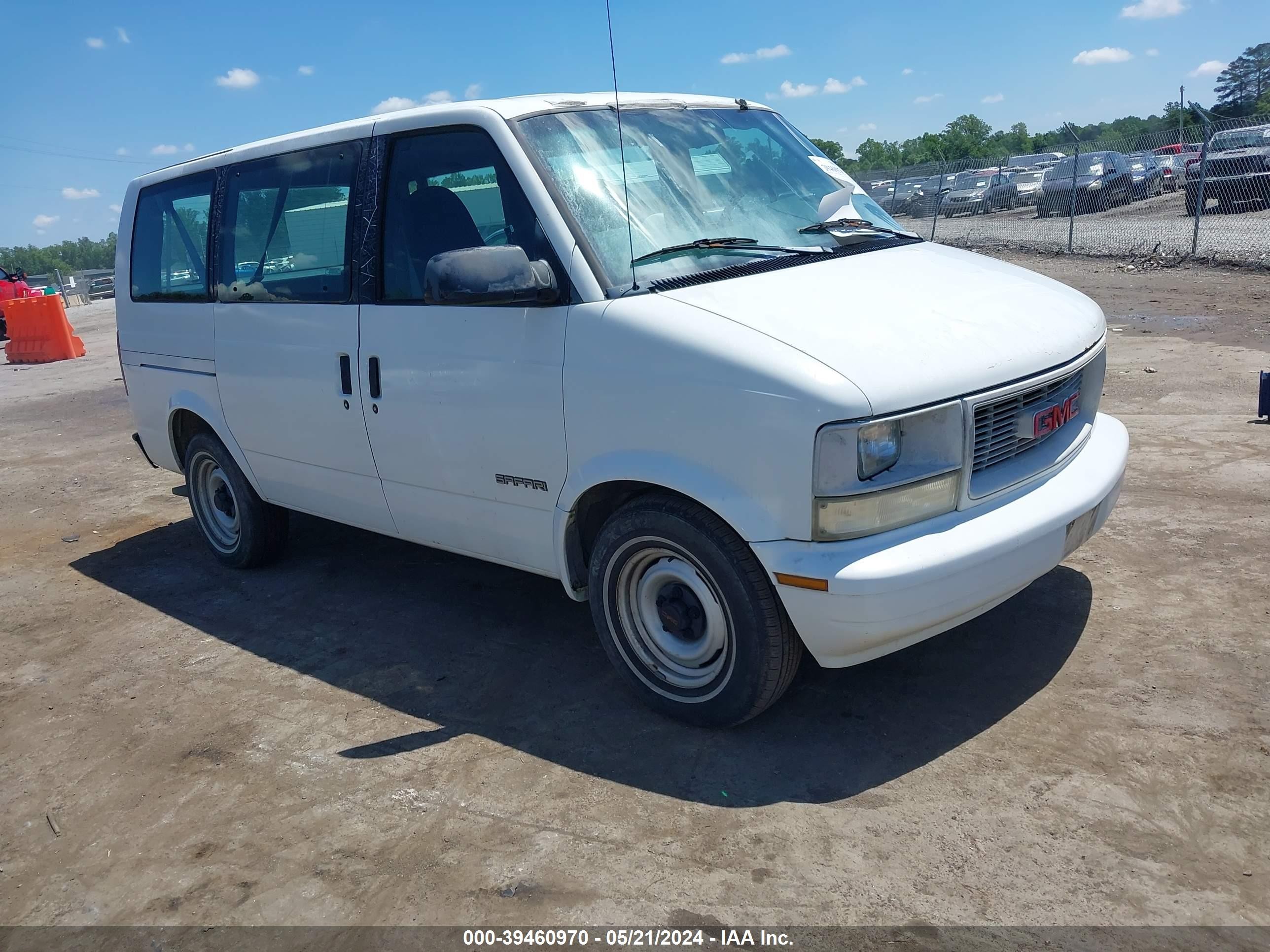 GMC SAFARI 2000 1gkdm19w6yb528973