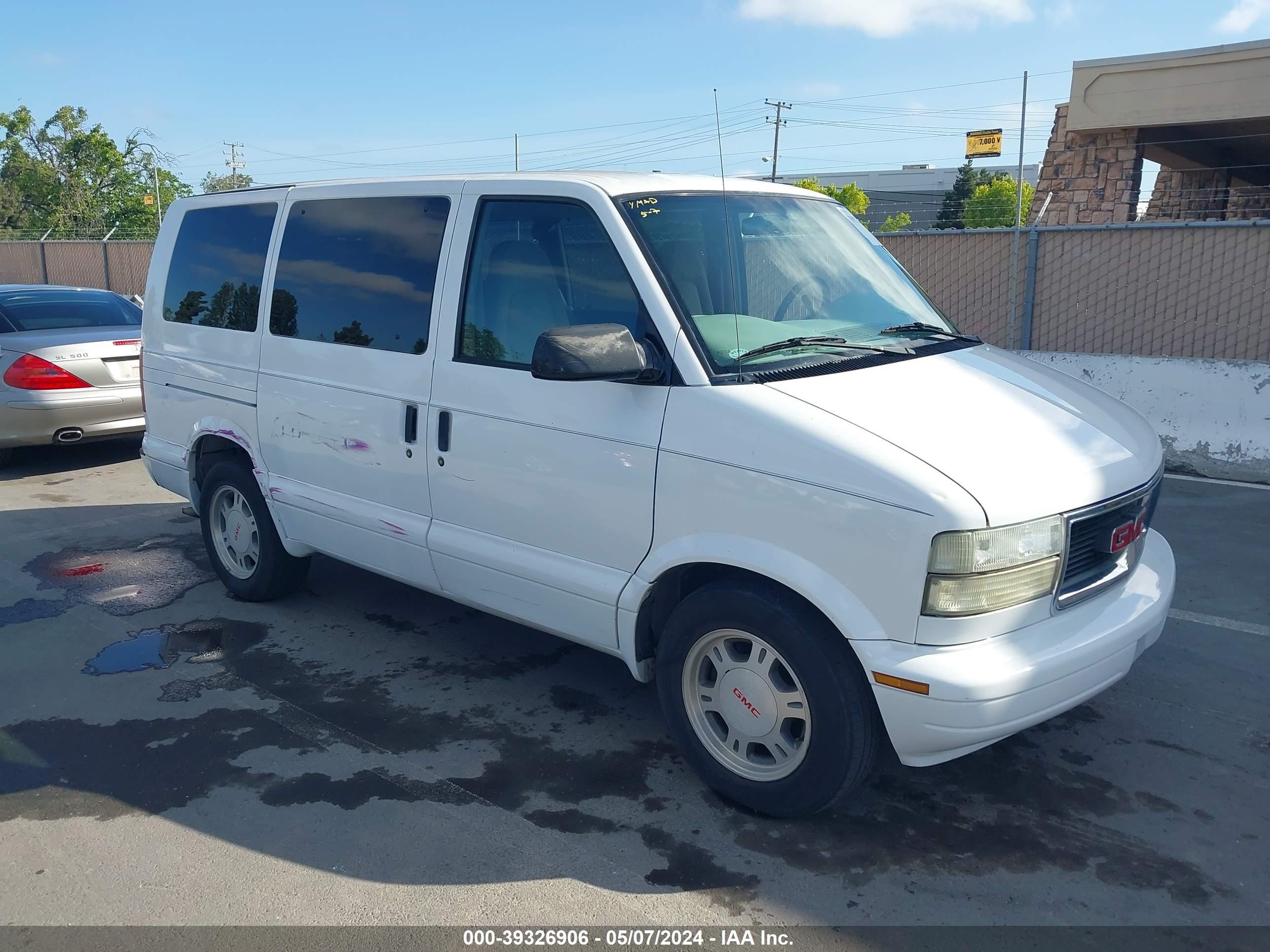 GMC SAFARI 2004 1gkdm19x44b502066