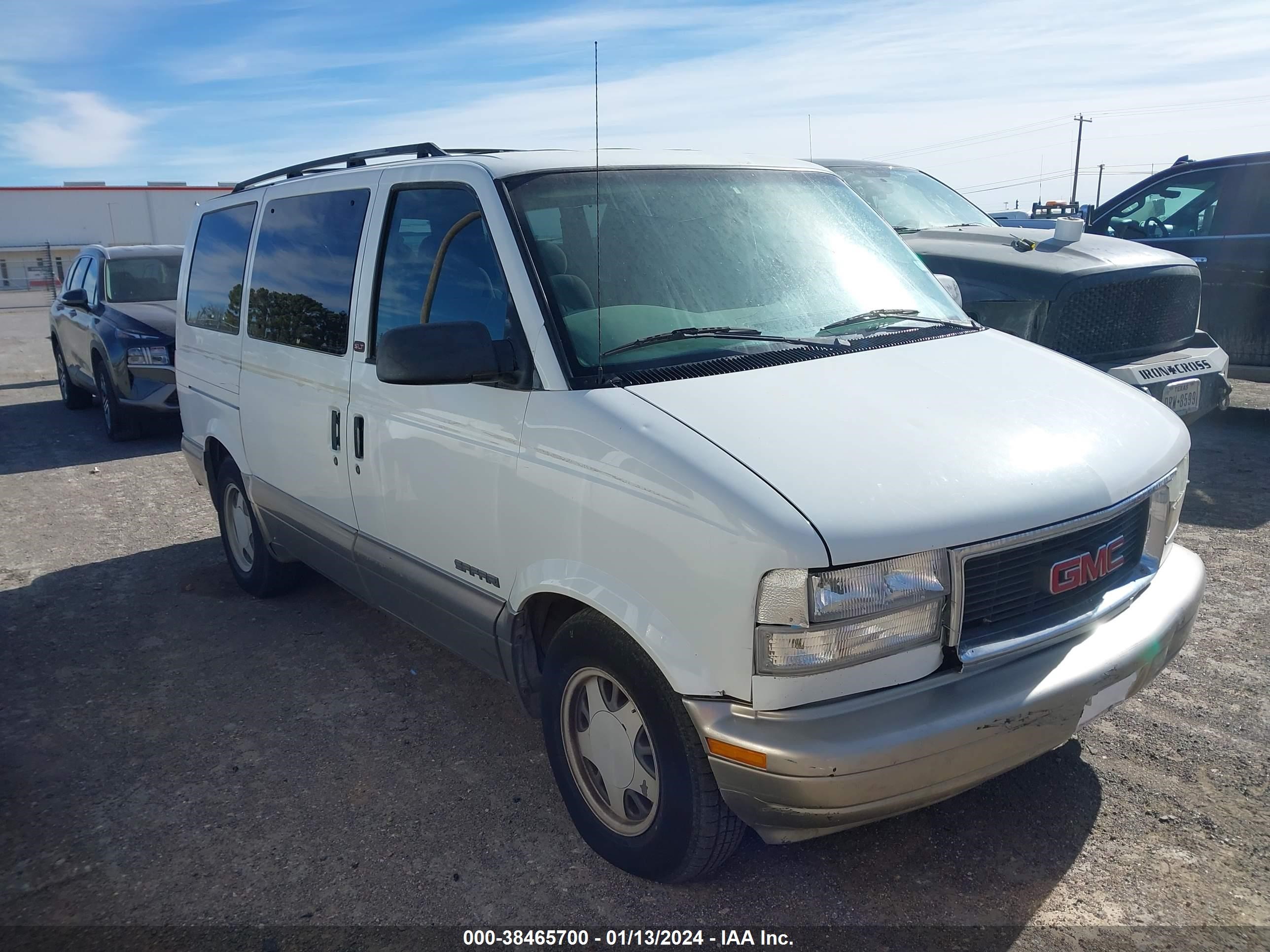 GMC SAFARI 2002 1gkdm19x62b505791