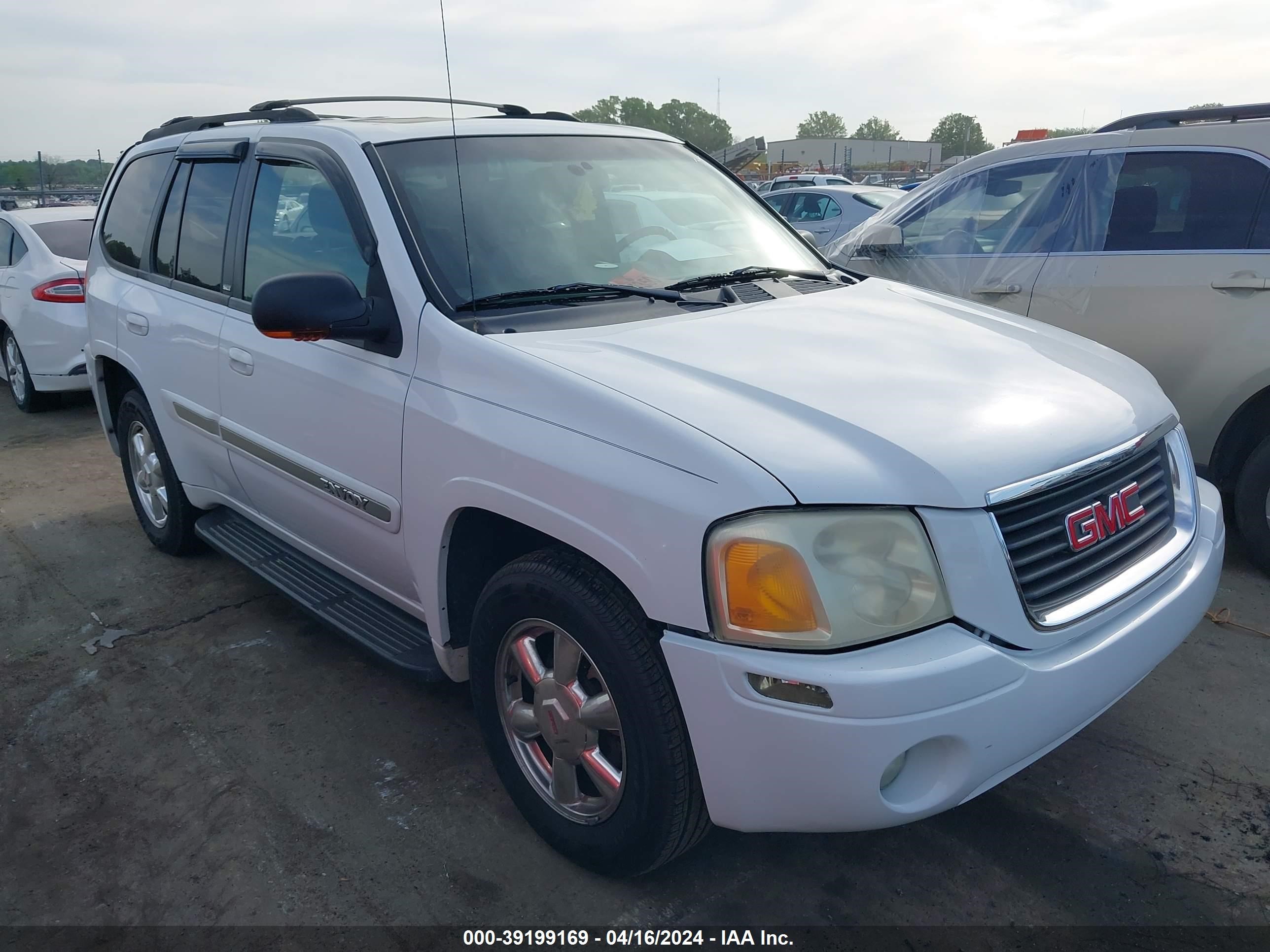 GMC ENVOY 2003 1gkds13s332203556