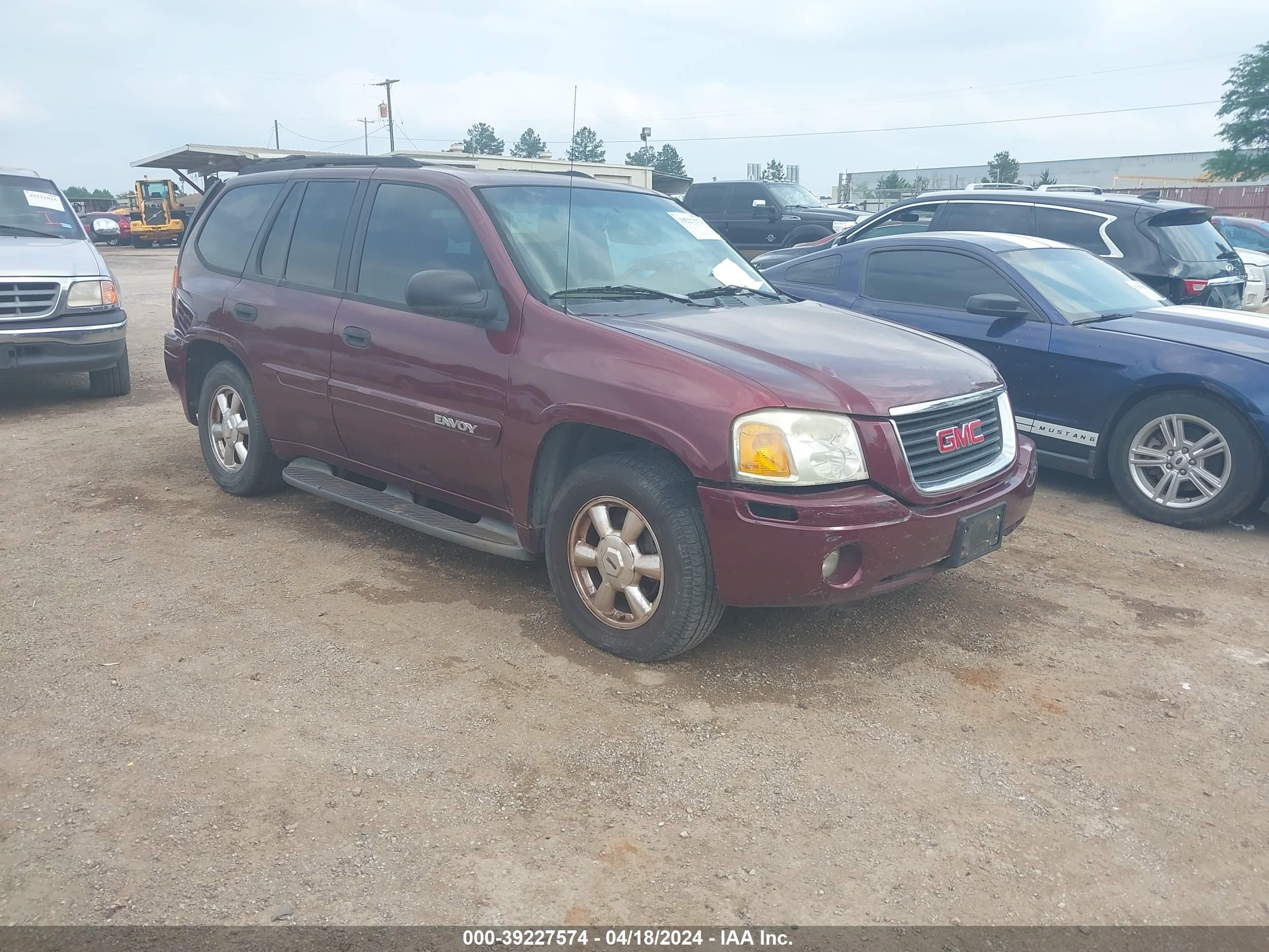 GMC ENVOY 2003 1gkds13s932351047