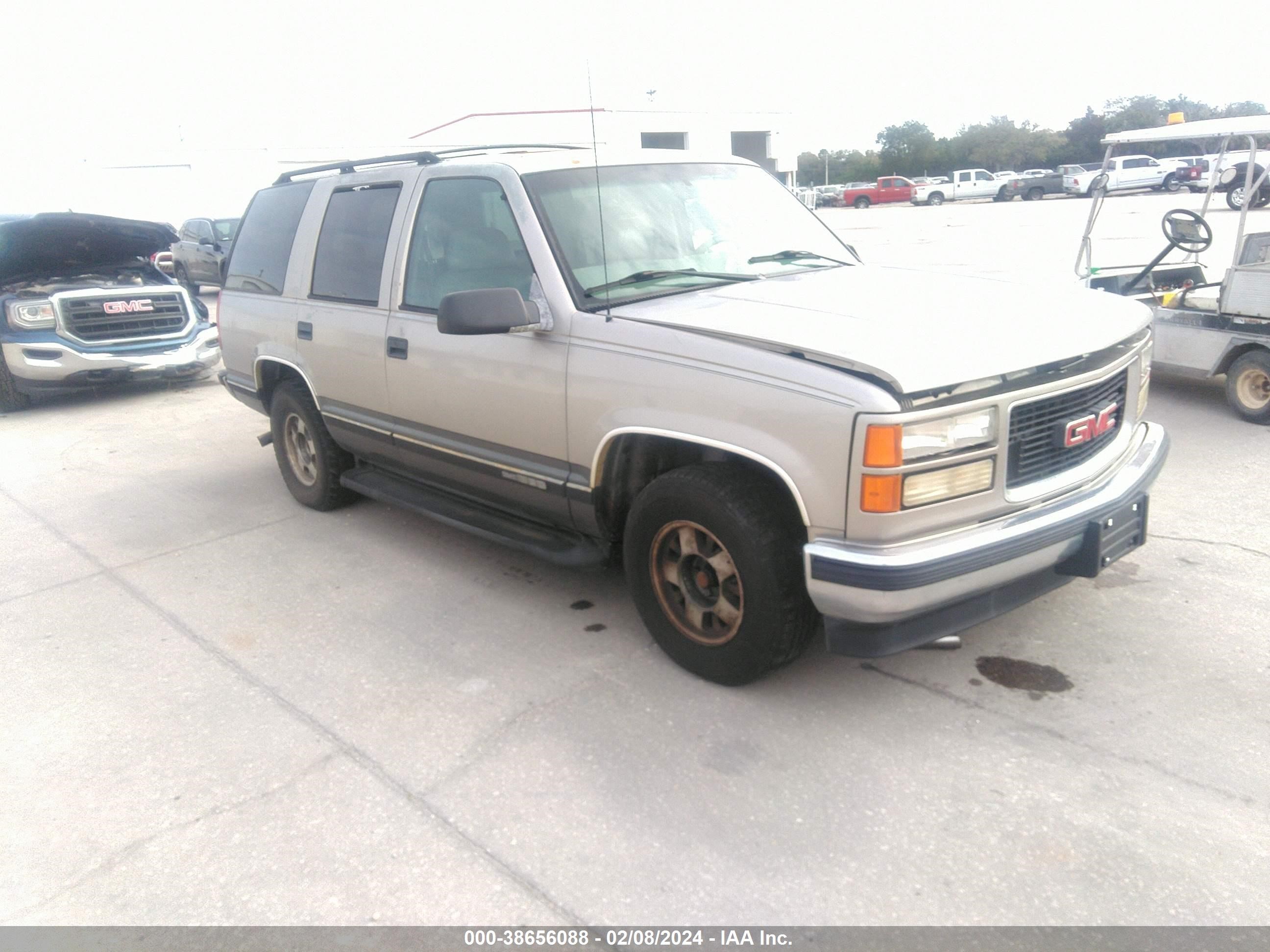 GMC YUKON 1999 1gkec13r7xj758360