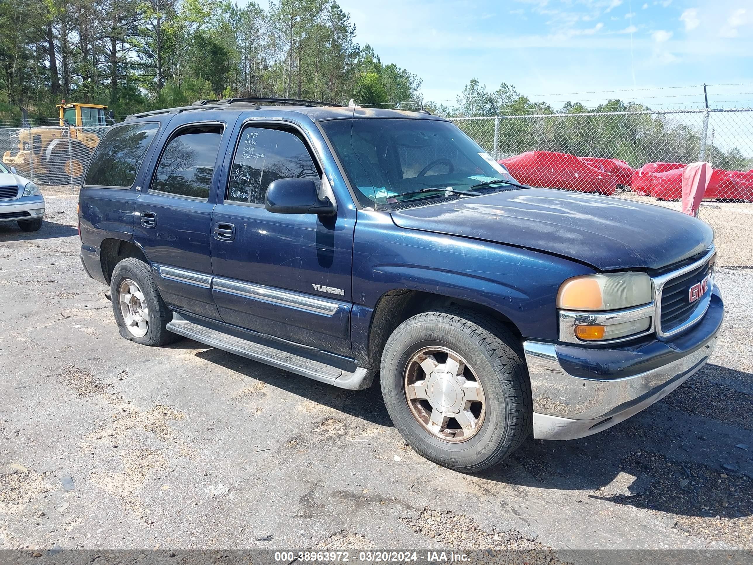 GMC YUKON 2005 1gkec13t15r203141