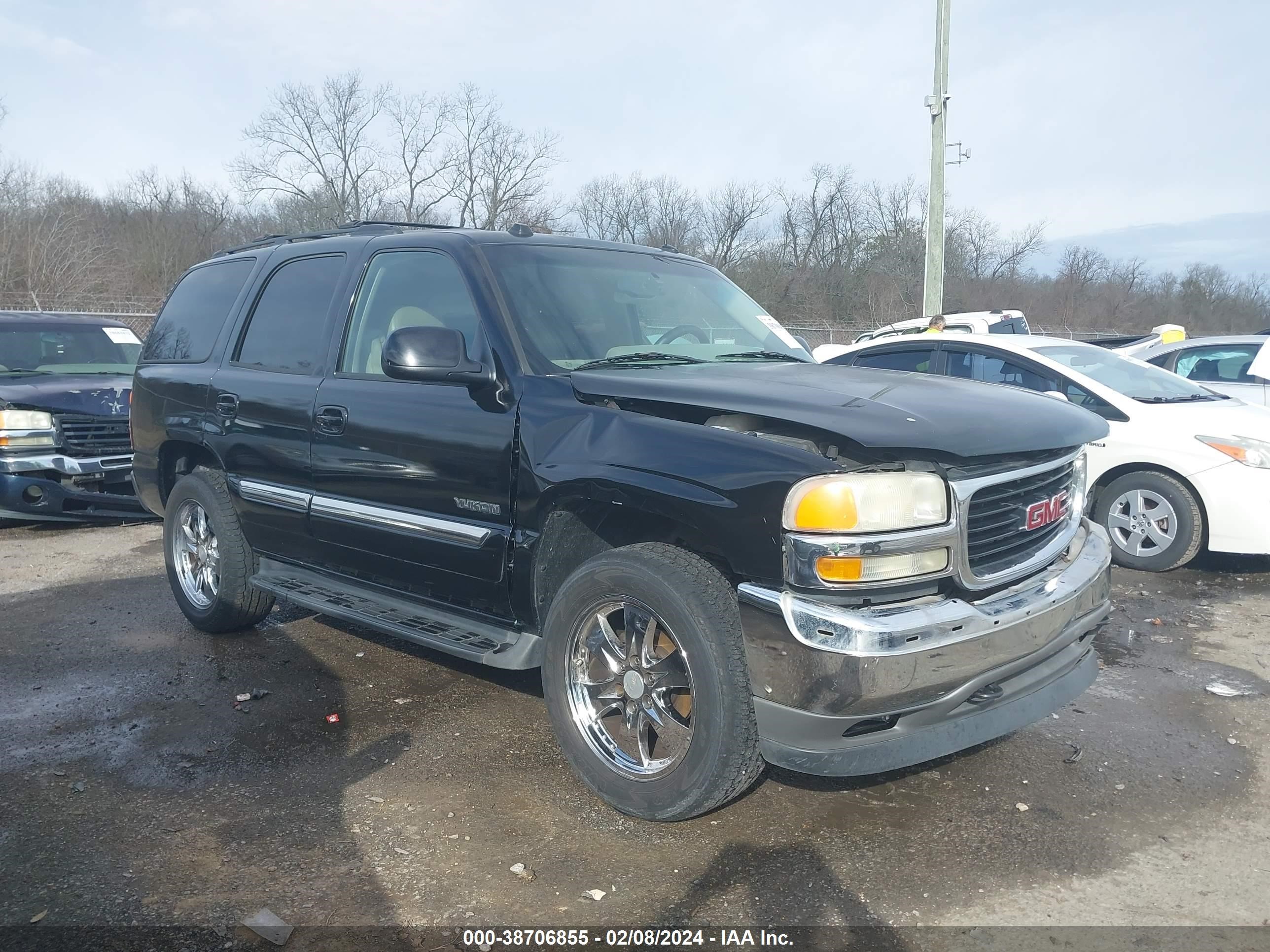 GMC YUKON 2005 1gkec13t35r260442