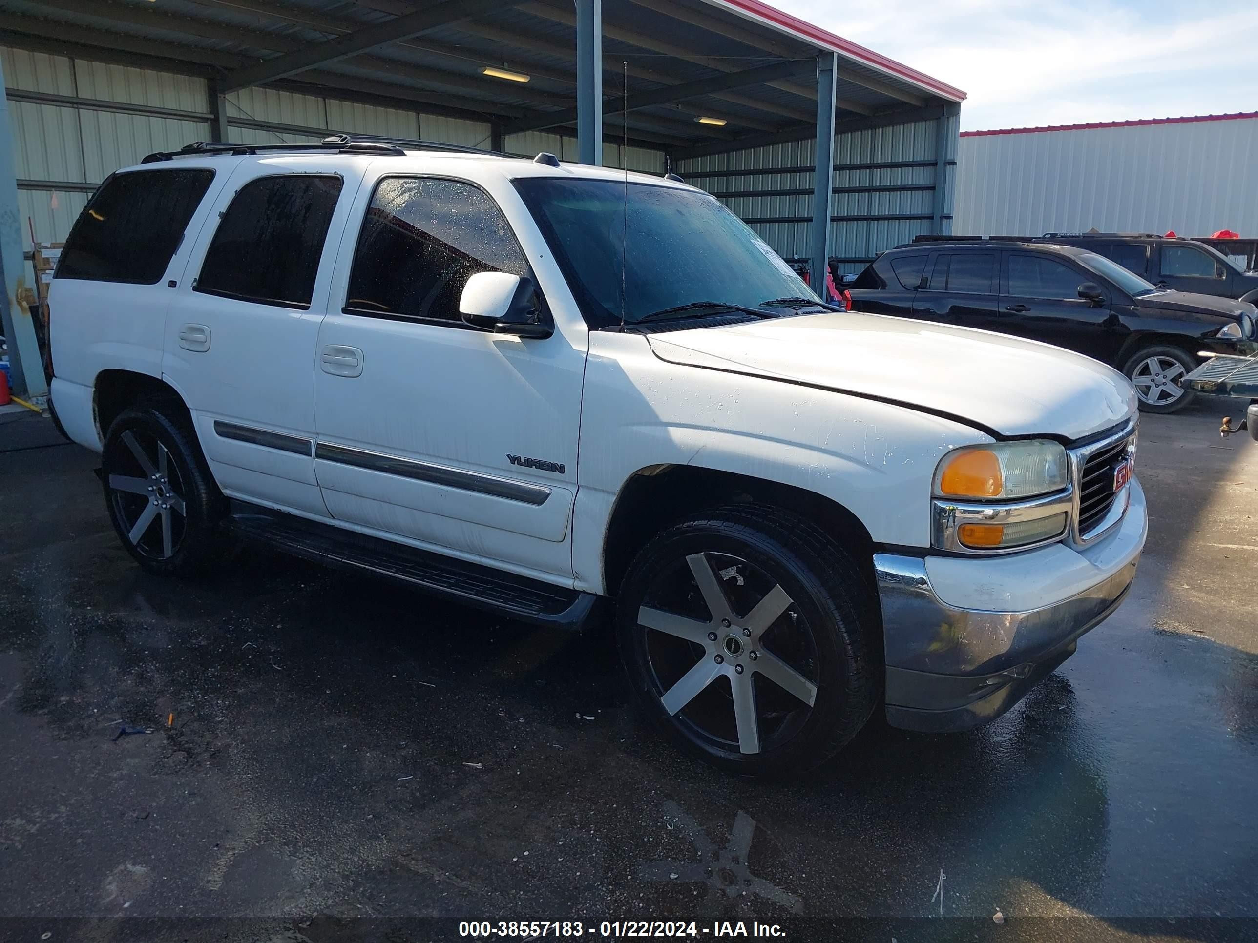 GMC YUKON 2005 1gkec13t55r131313