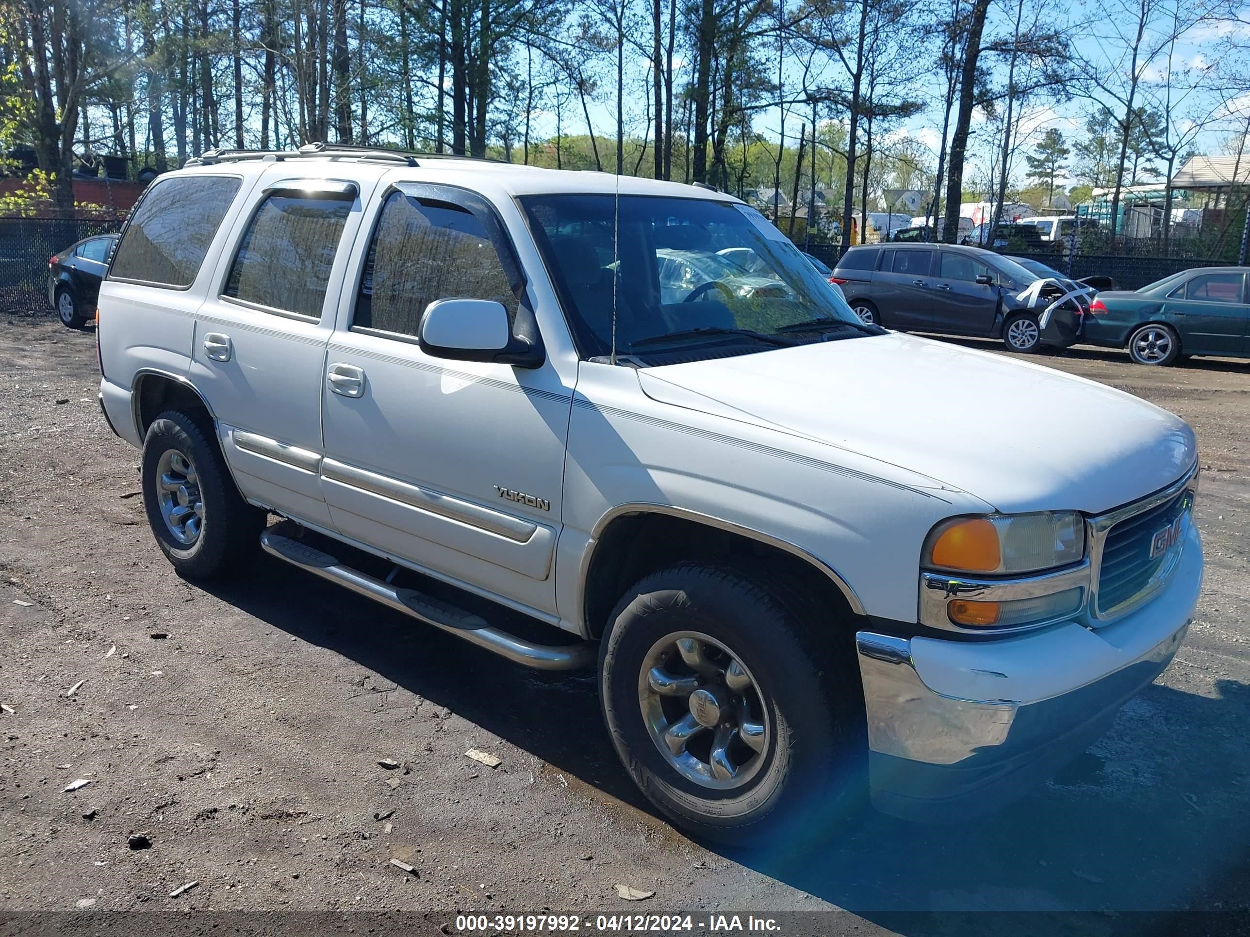 GMC YUKON 2006 1gkec13t66r121732