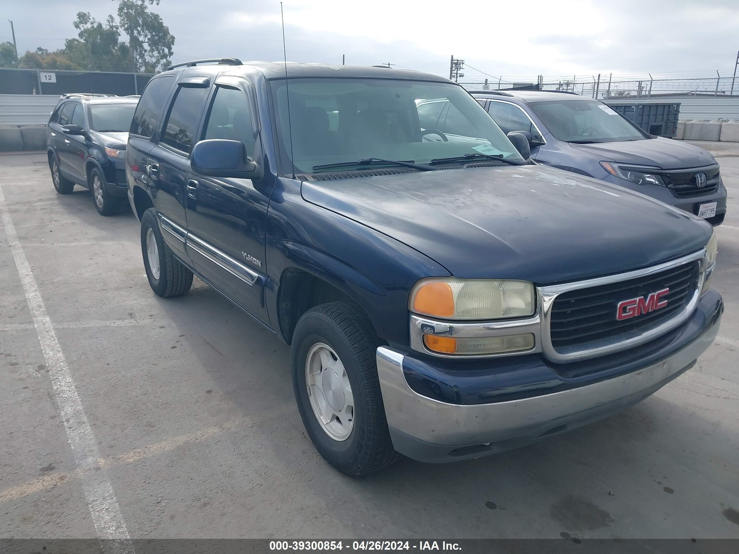 GMC YUKON 2004 1gkec13v34j152689