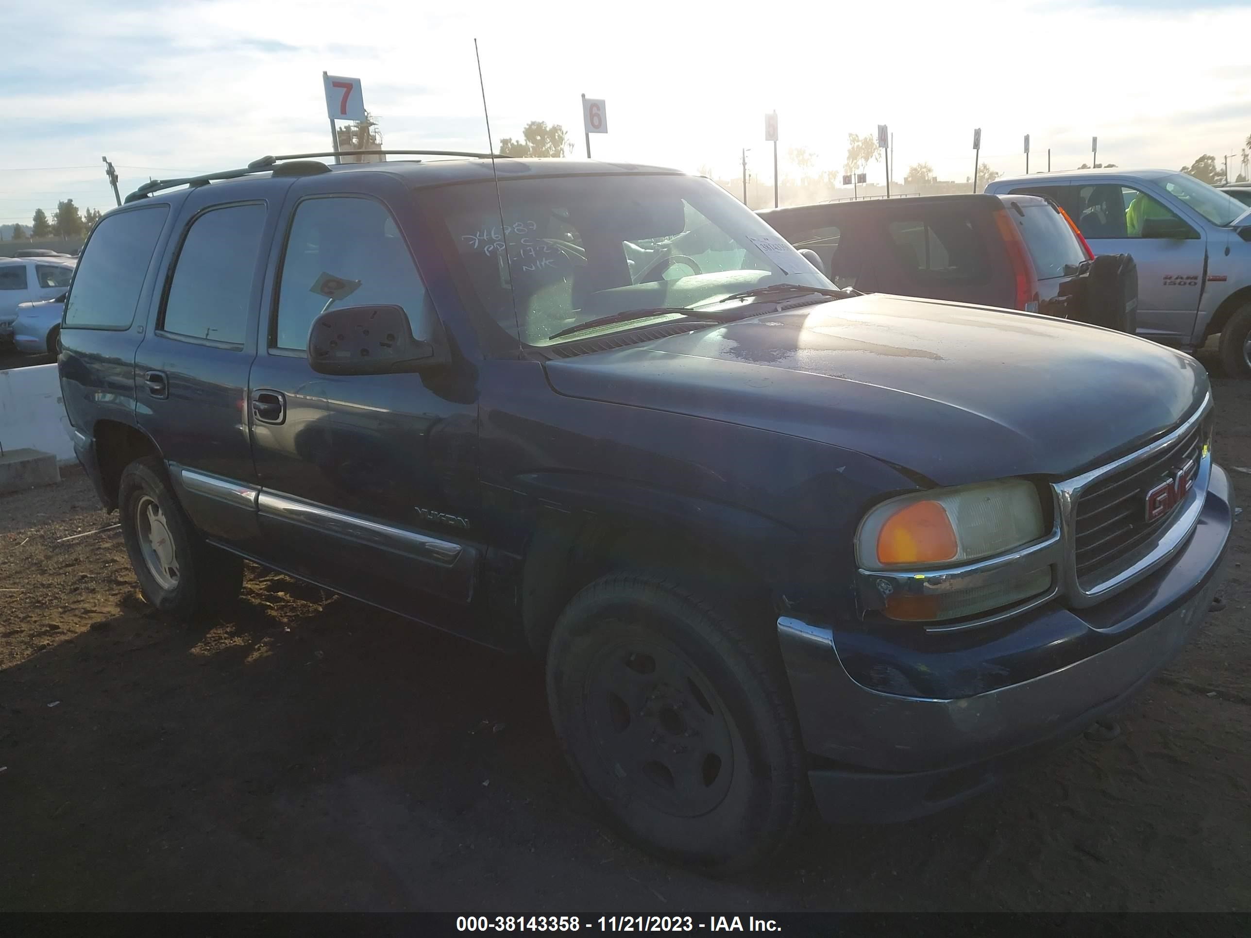 GMC YUKON 2002 1gkec13v42r136404