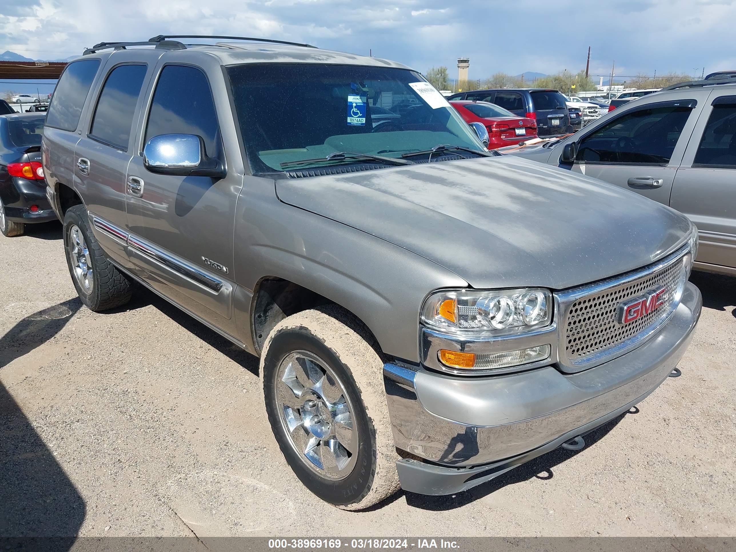 GMC YUKON 2002 1gkec13z02r209562