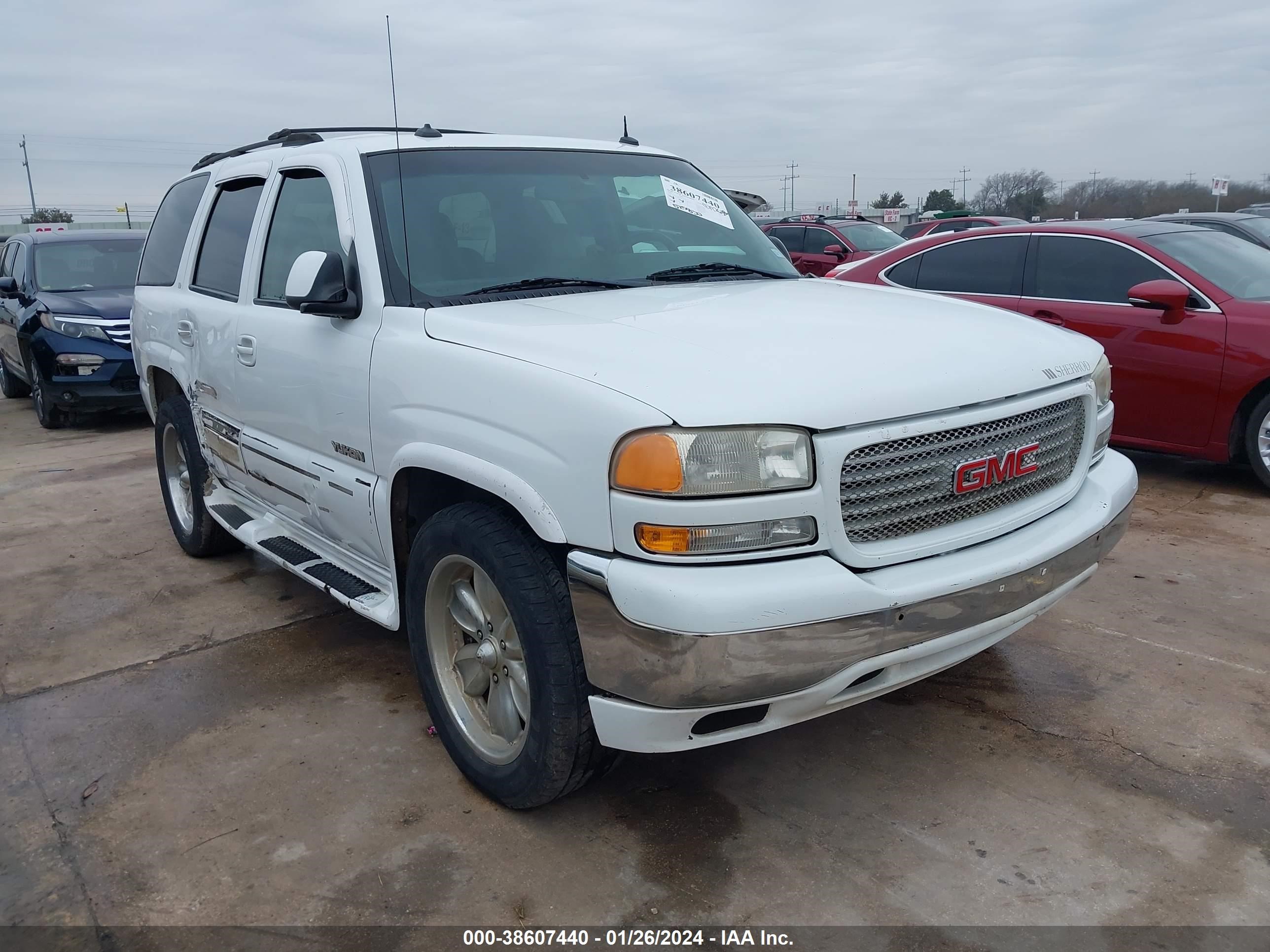 GMC YUKON 2003 1gkec13z43r141512