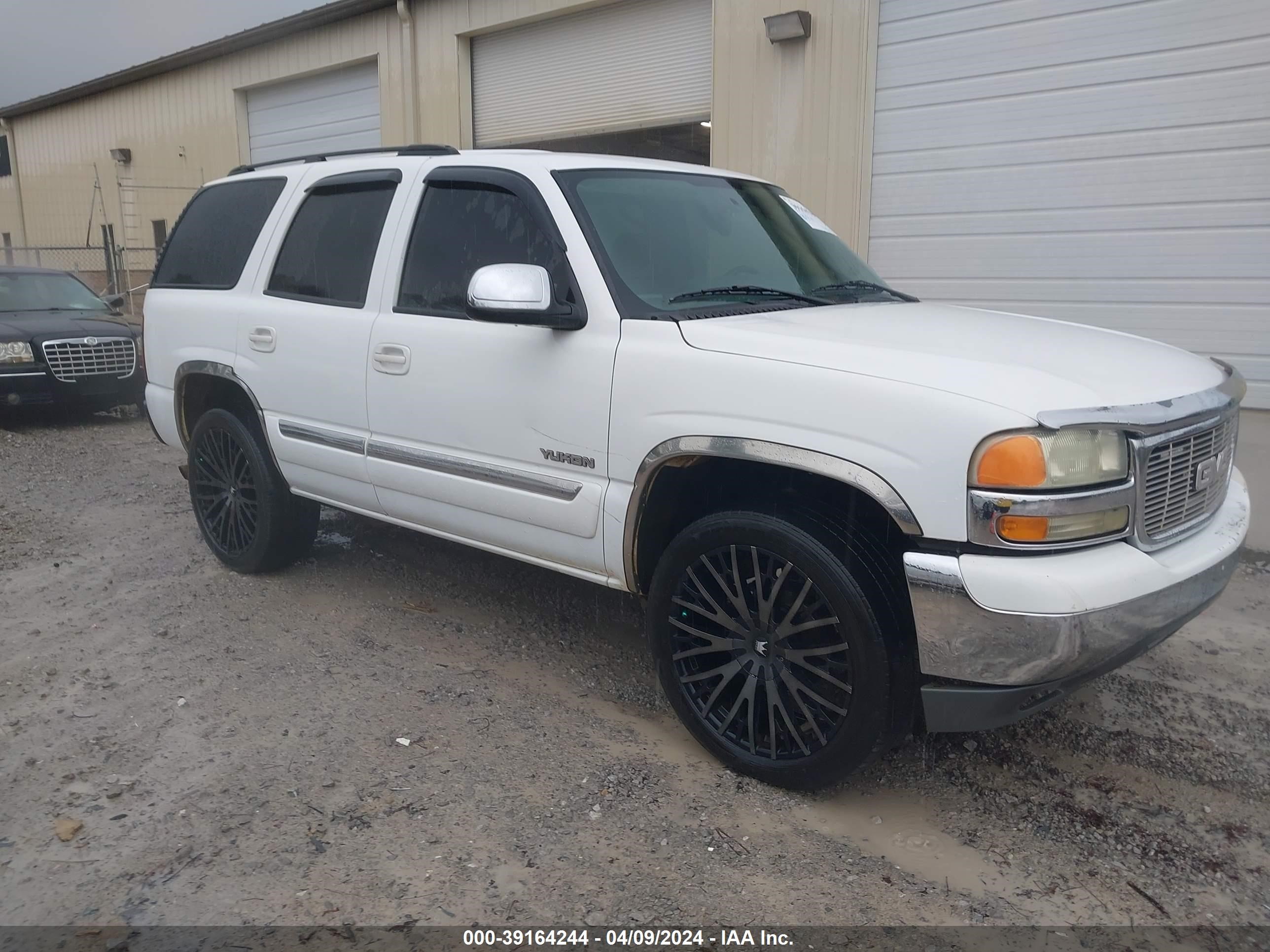 GMC YUKON 2004 1gkec13z54r172110