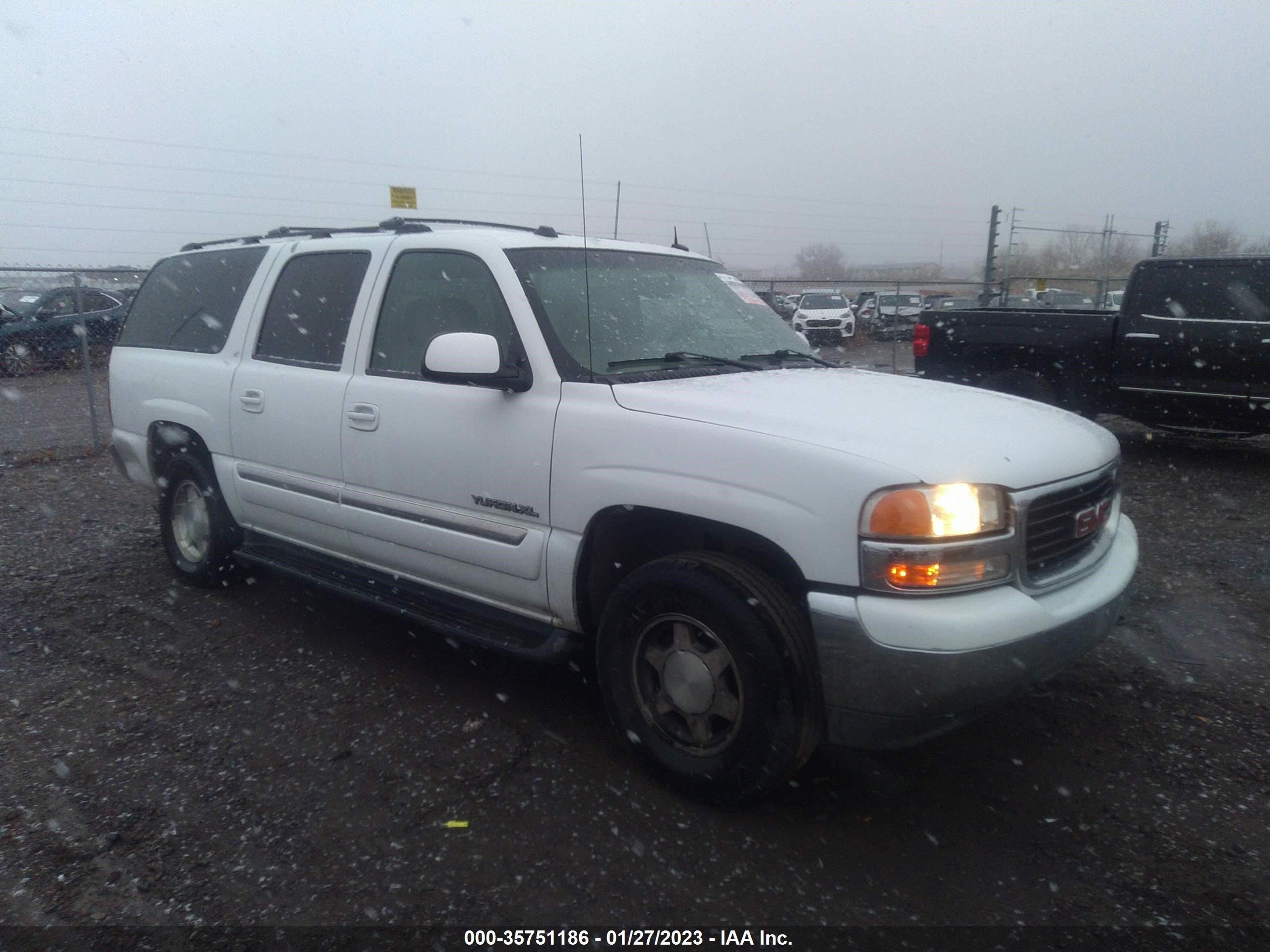 GMC YUKON 2004 1gkec16t04j181237