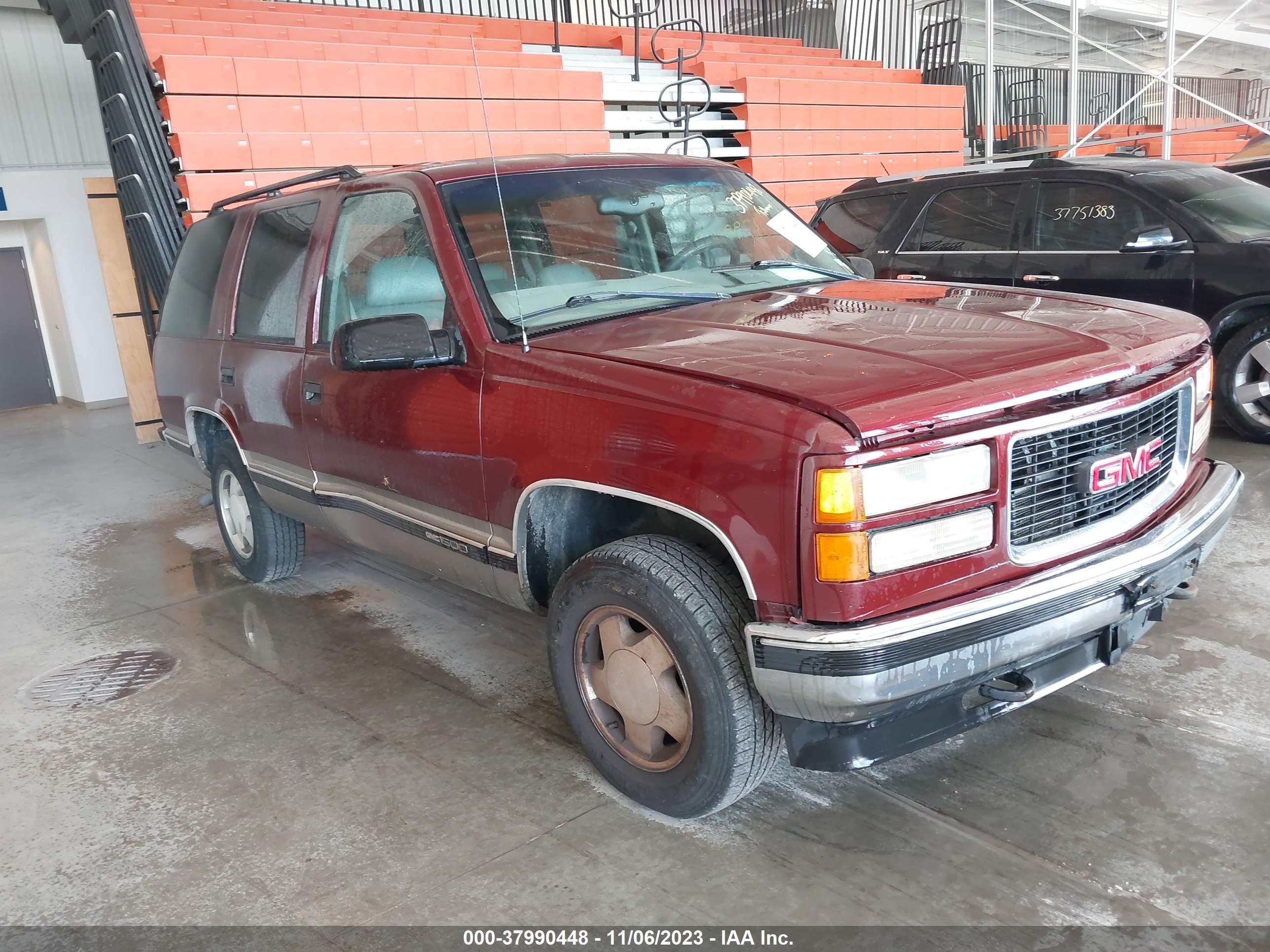 GMC YUKON 1998 1gkek13r2wj706636