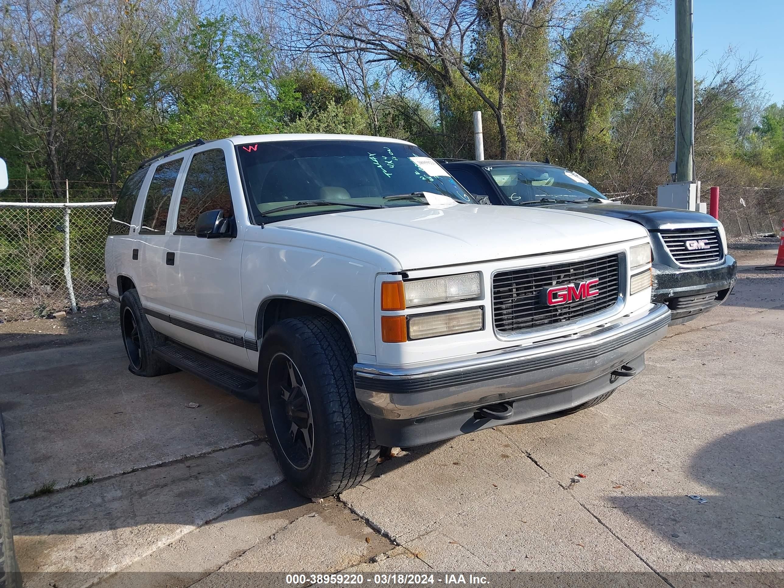 GMC YUKON 1998 1gkek13r5wj733457