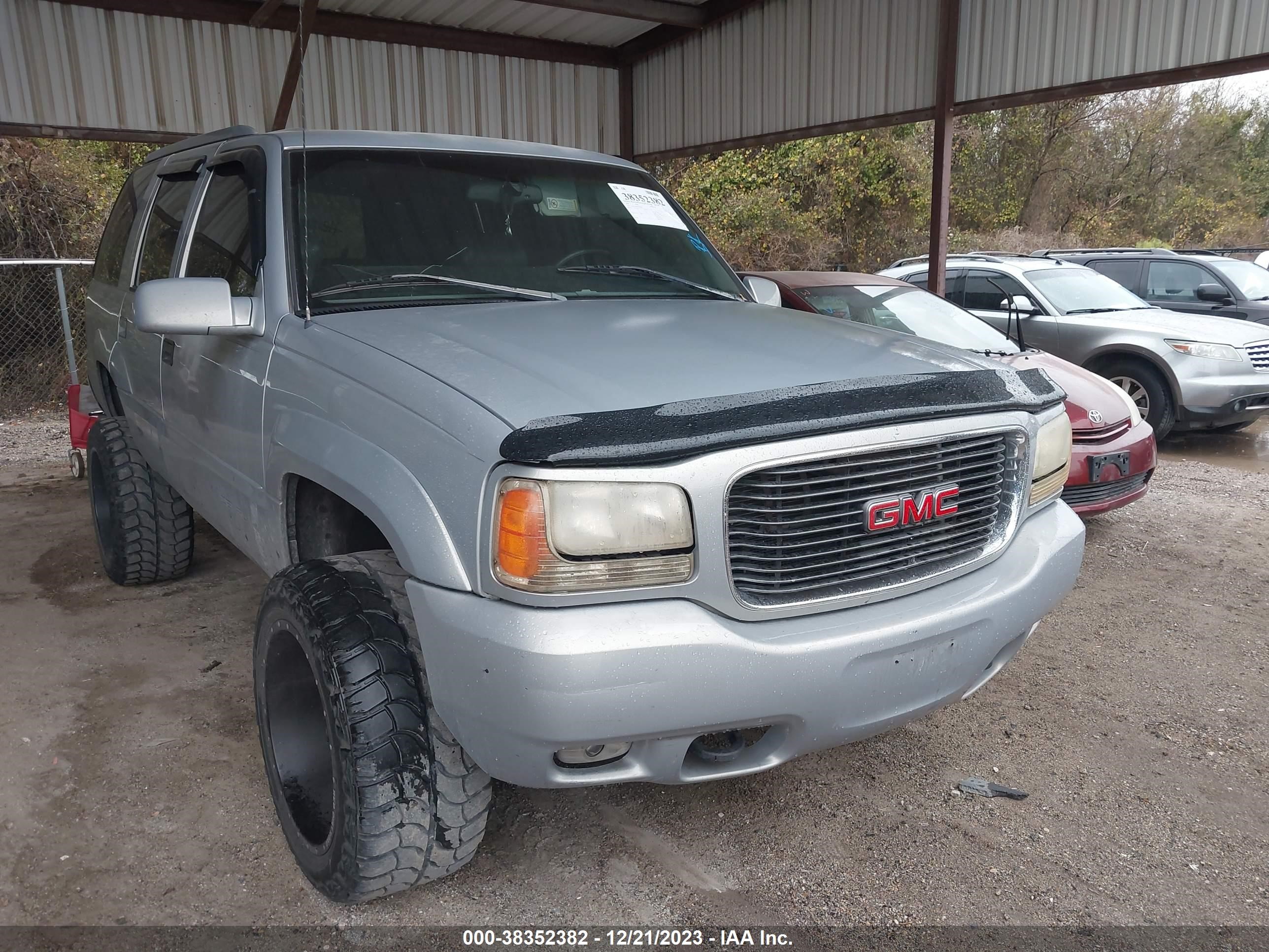 GMC YUKON 1999 1gkek13r6xr909094