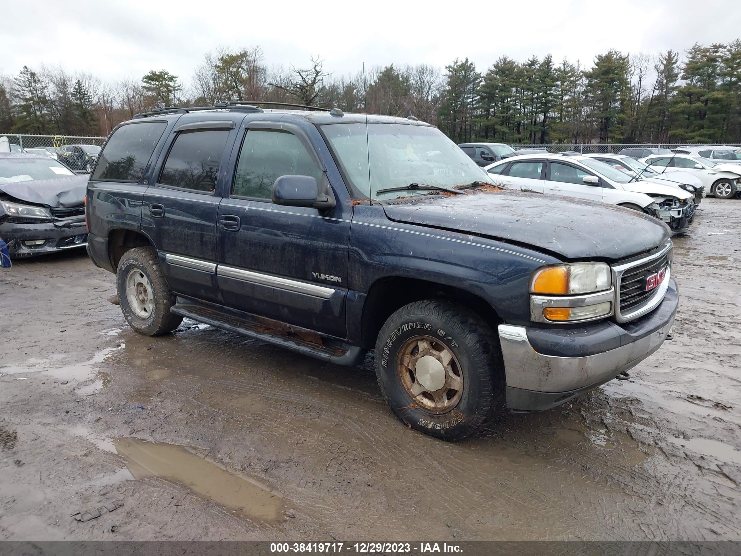 GMC YUKON 2005 1gkek13t05r276519