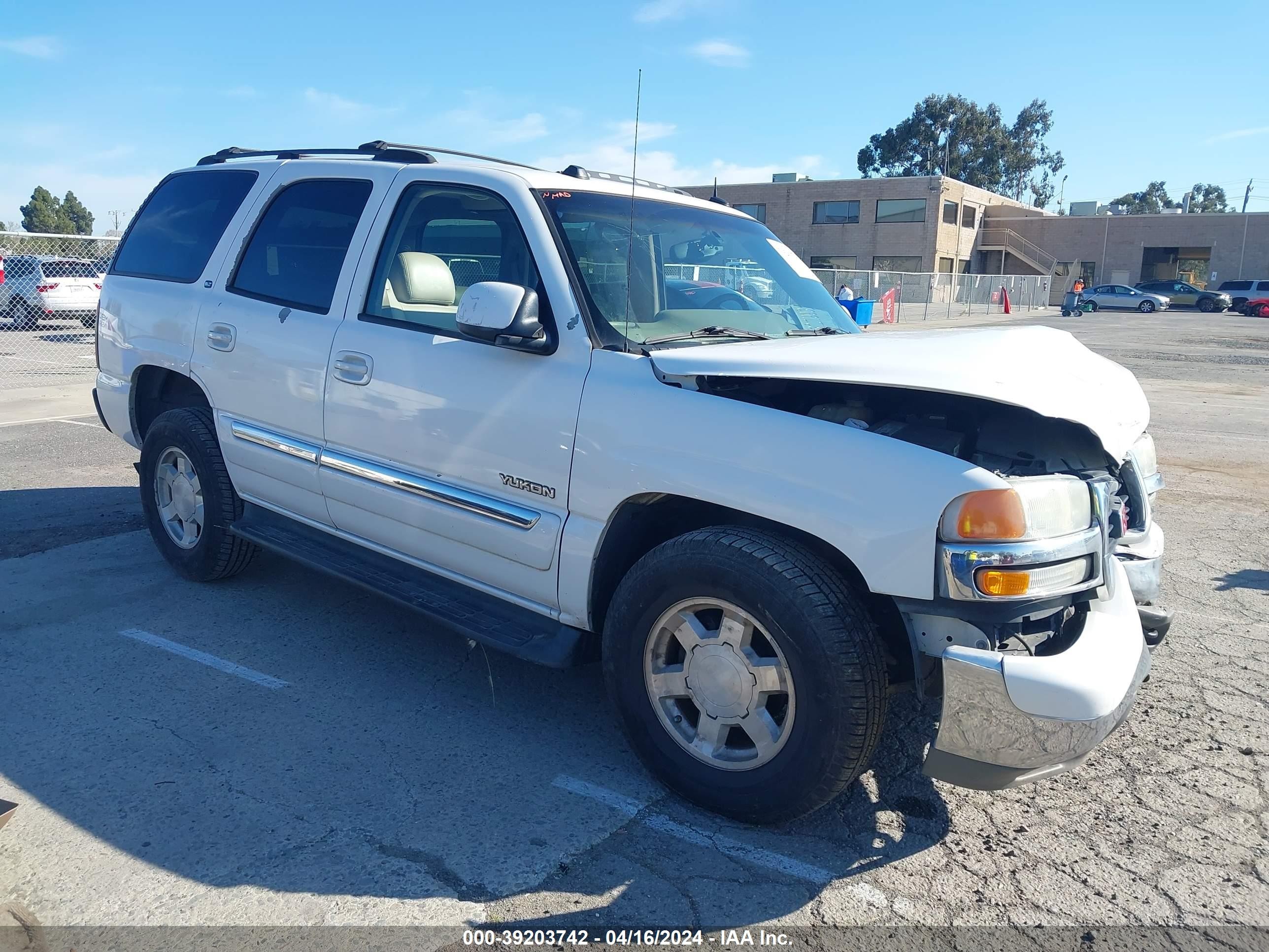 GMC YUKON 2004 1gkek13t24r135336