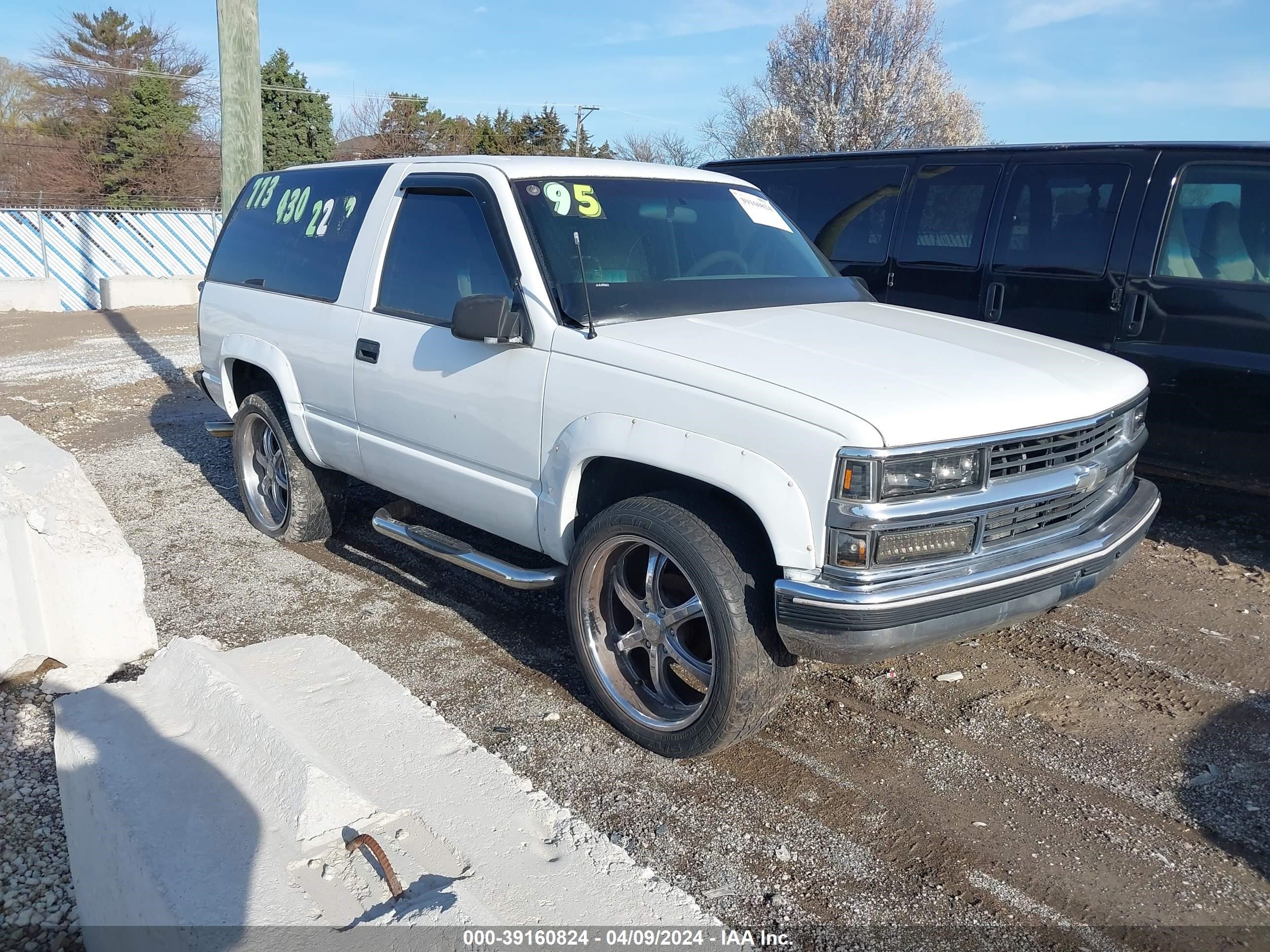 GMC YUKON 1995 1gkek18k5sj709505