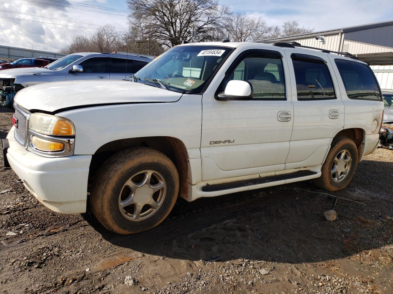 GMC YUKON 2004 1gkek63u14j154206