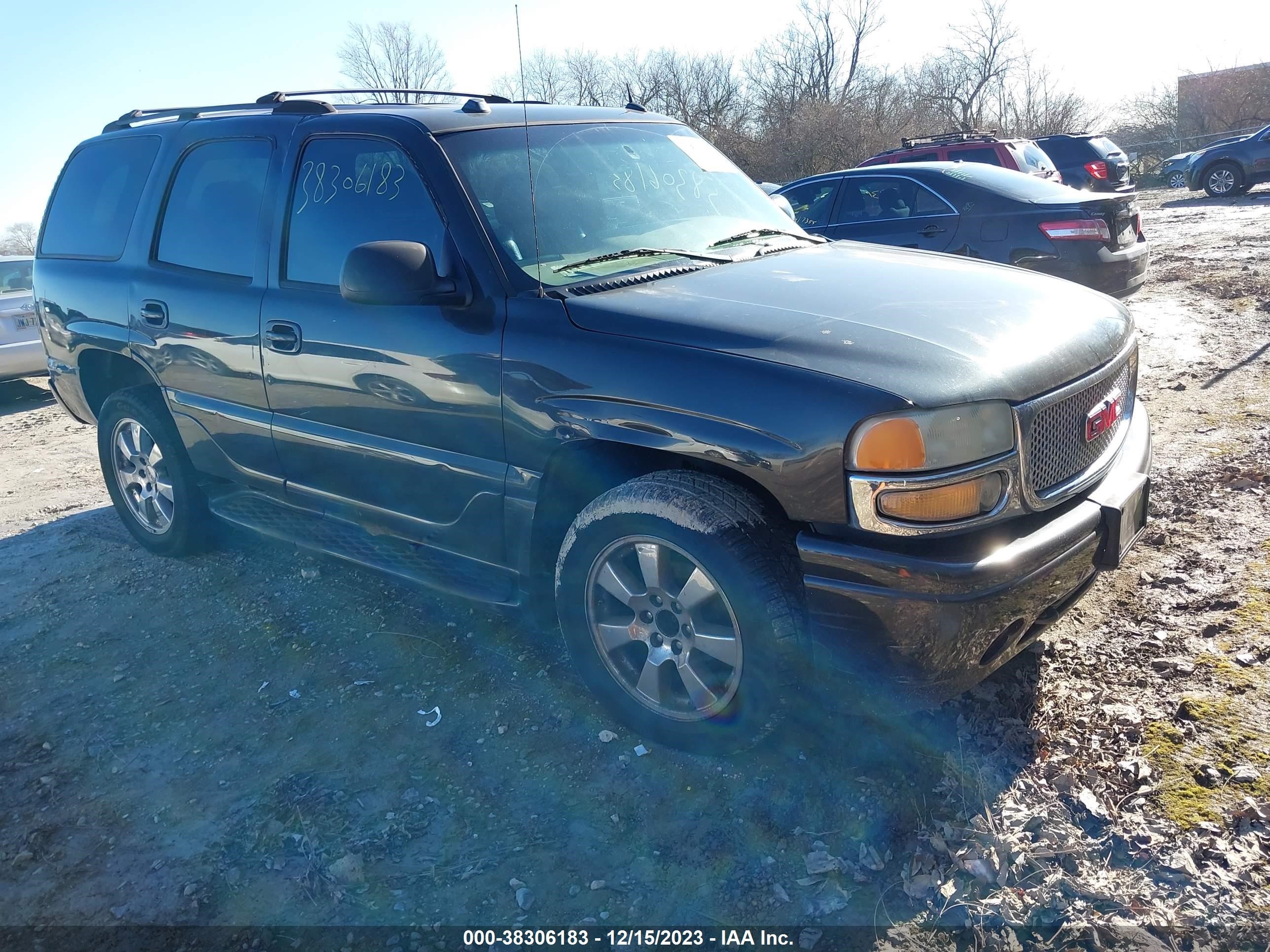 GMC YUKON 2004 1gkek63u14j290867