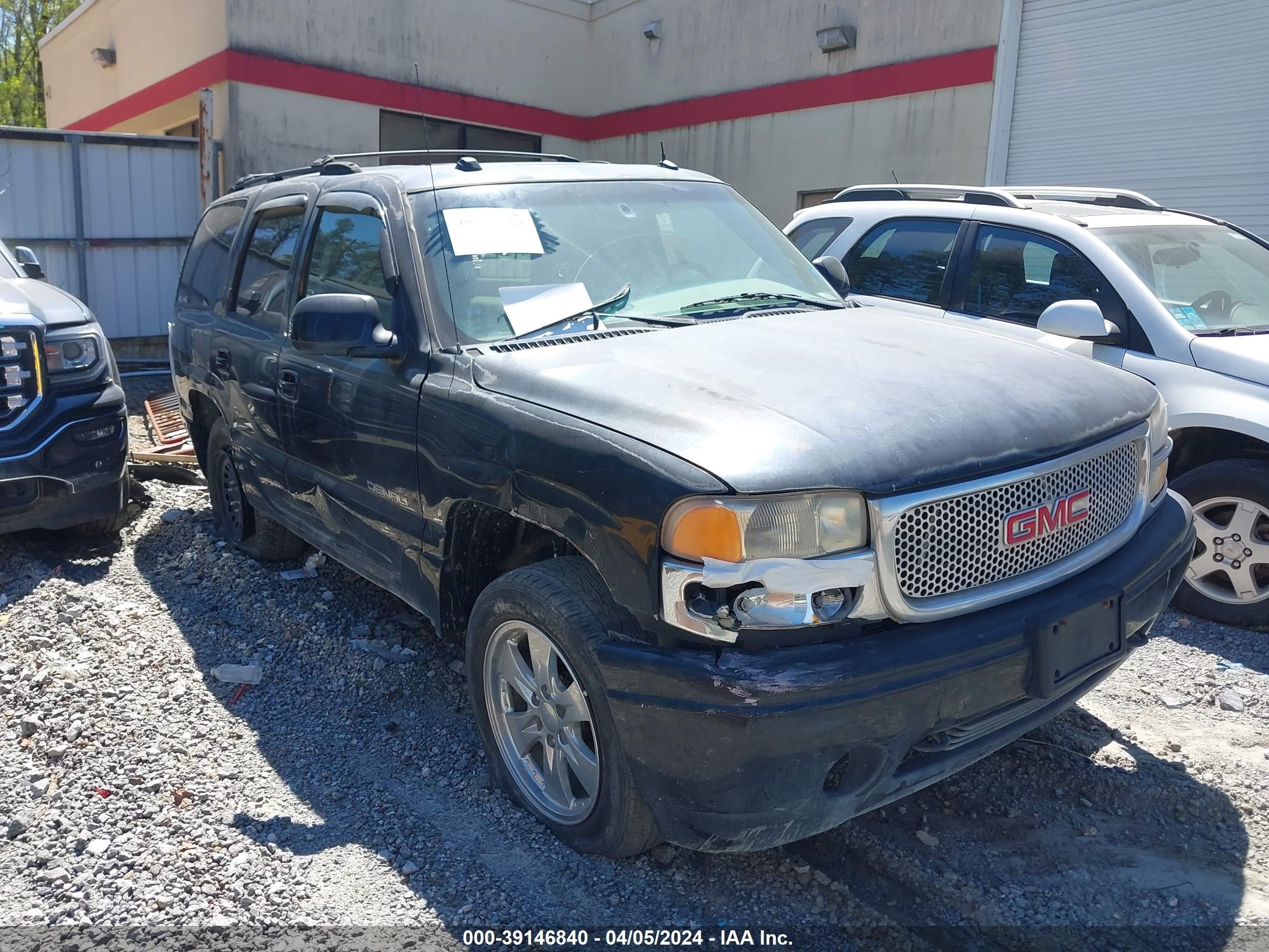 GMC YUKON 2004 1gkek63u34j304526