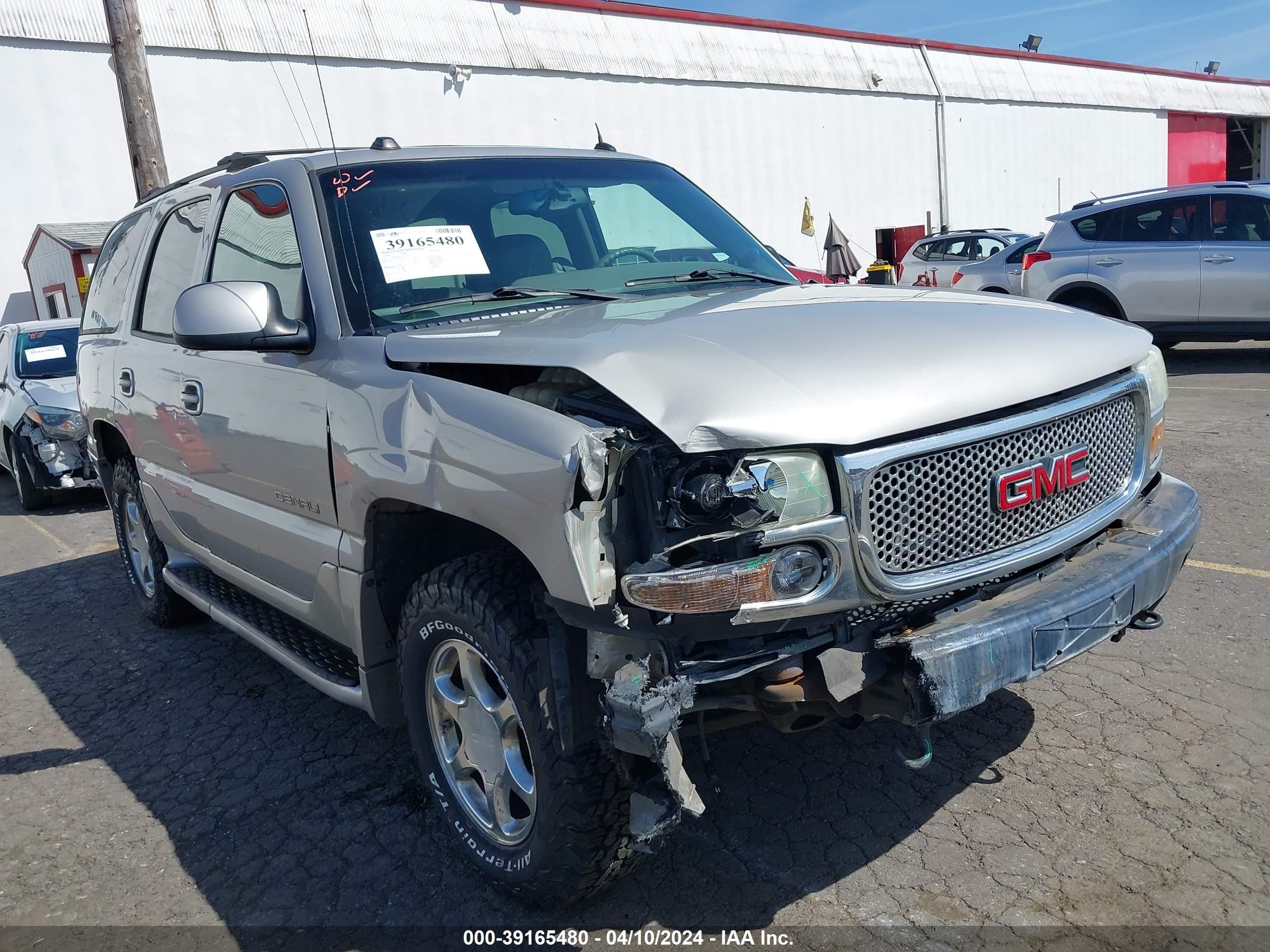 GMC YUKON 2004 1gkek63u64j261722