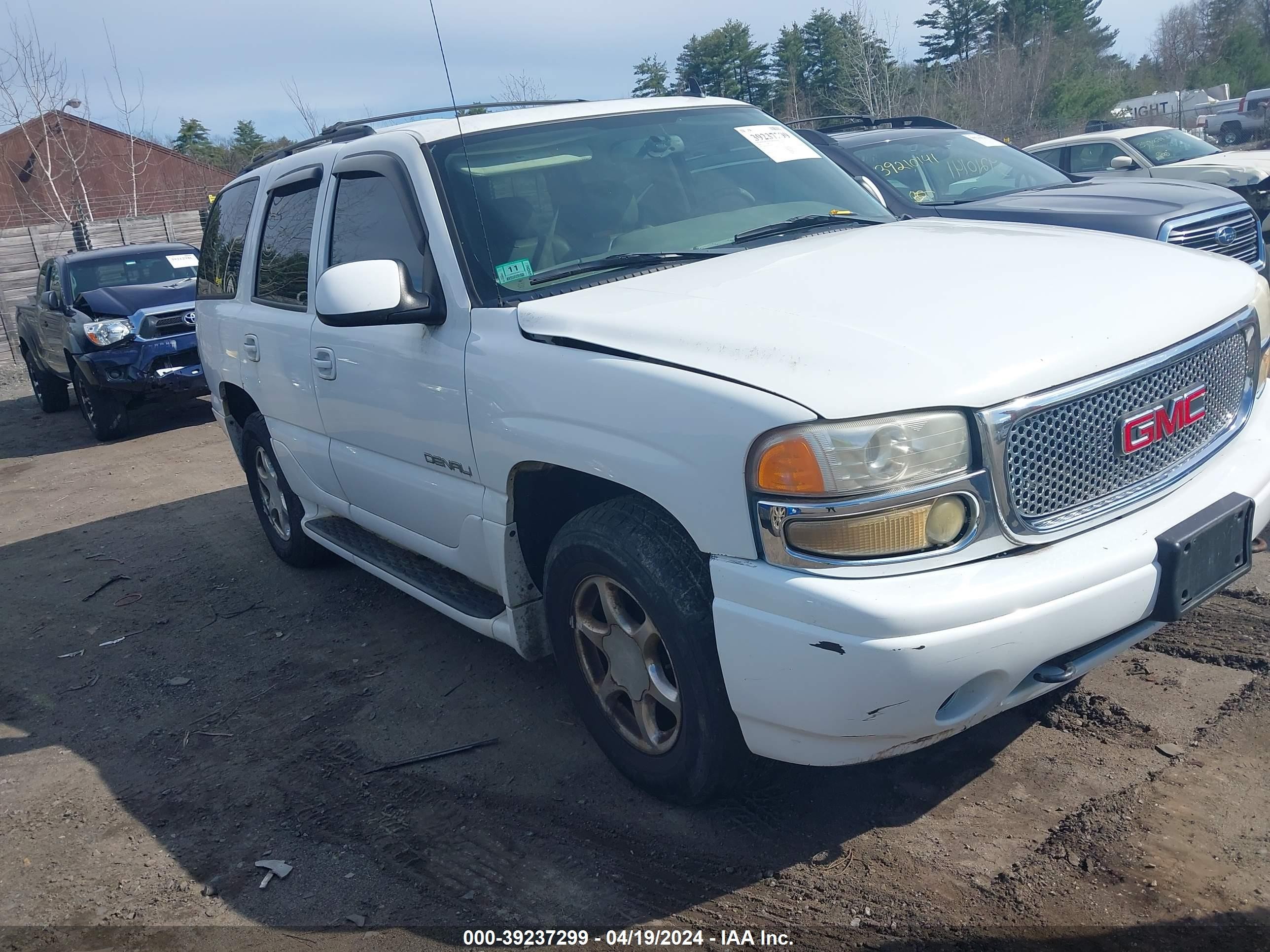 GMC YUKON 2006 1gkek63u76j102629