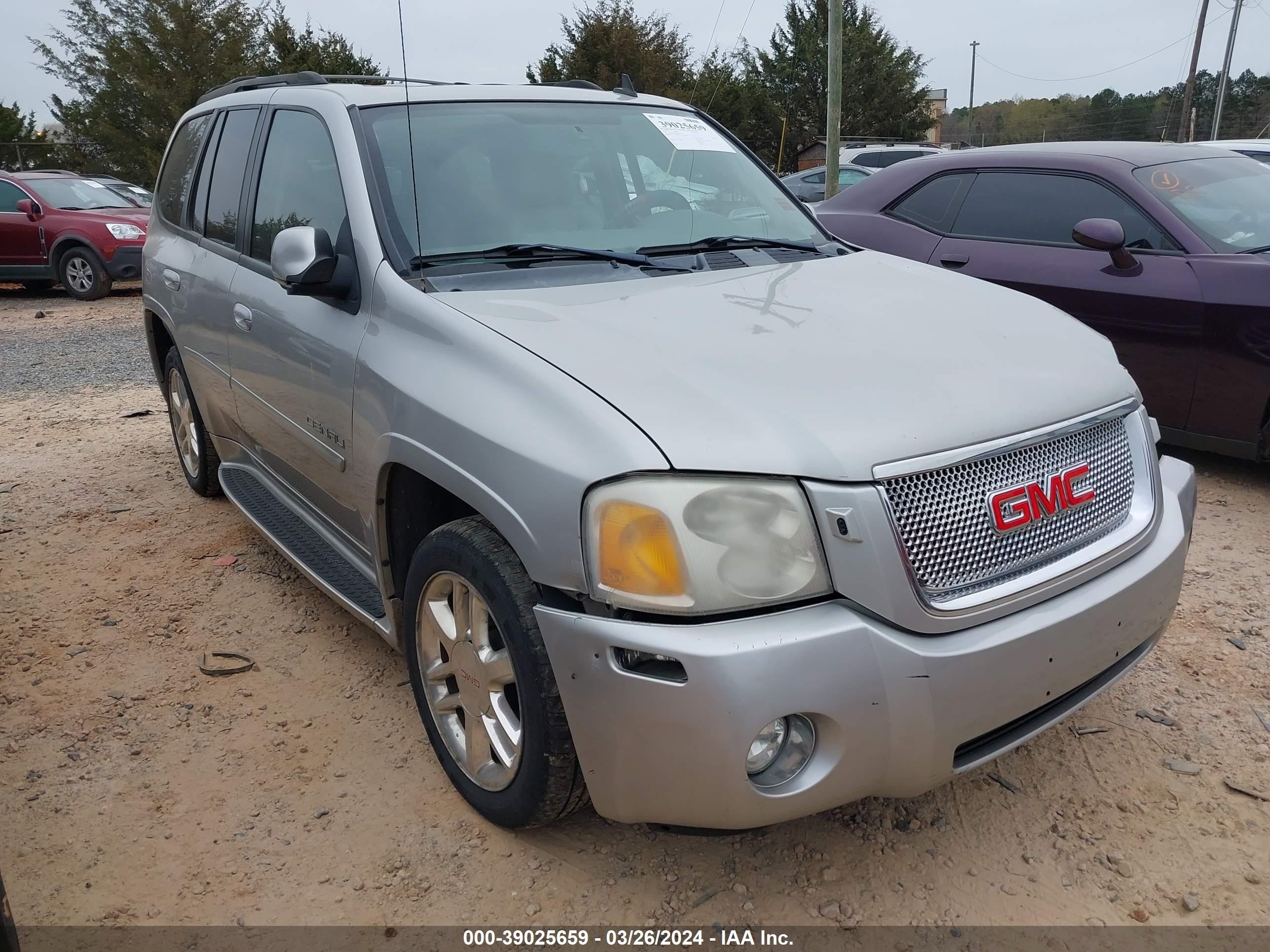 GMC ENVOY 2007 1gkes63m072145771