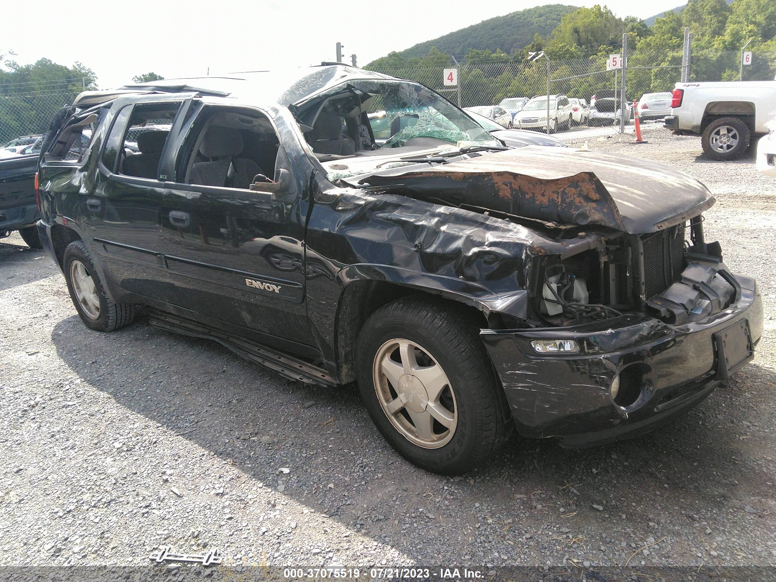 GMC ENVOY 2003 1gket16s836115754