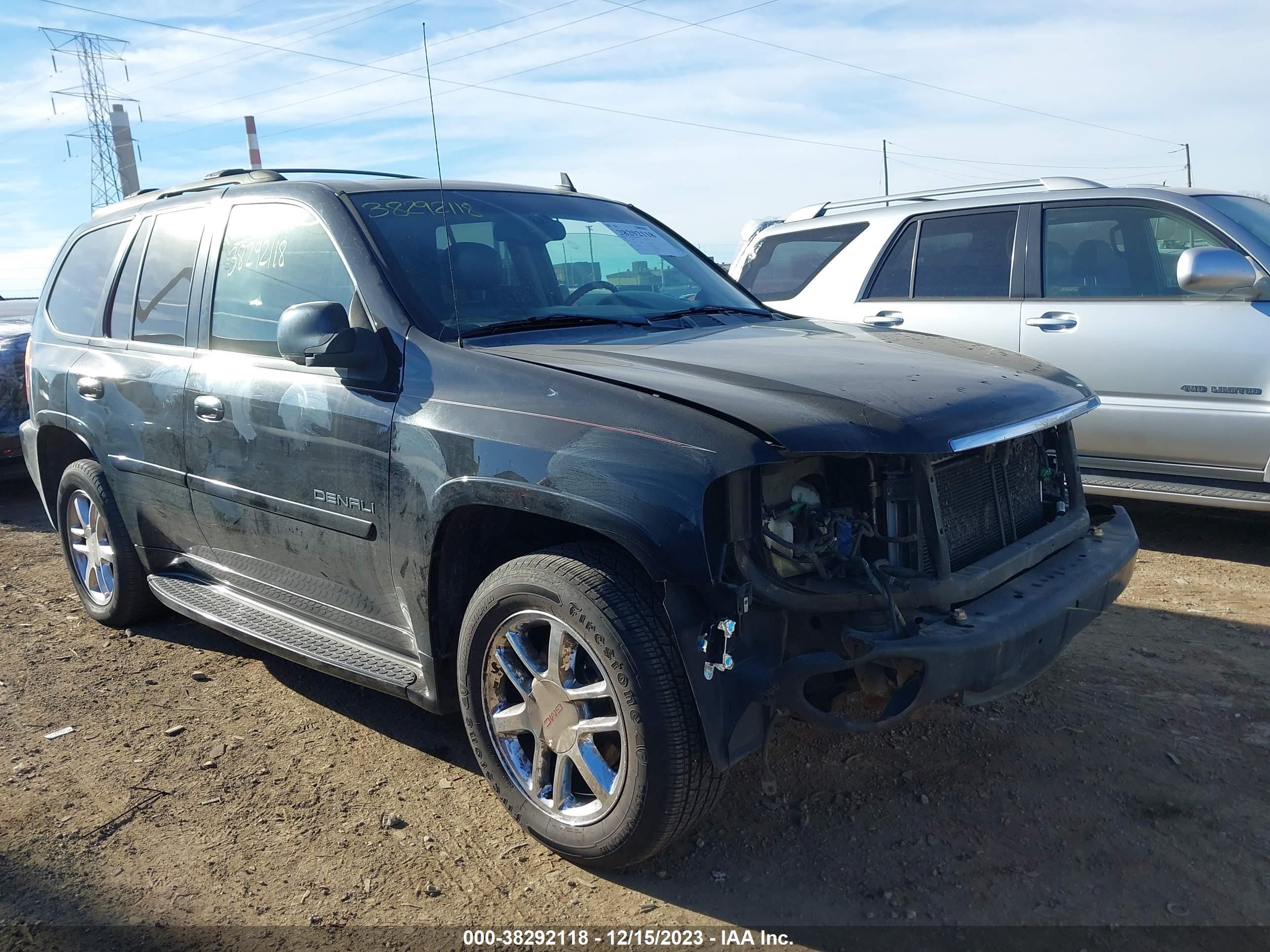 GMC ENVOY 2006 1gket63m462301838