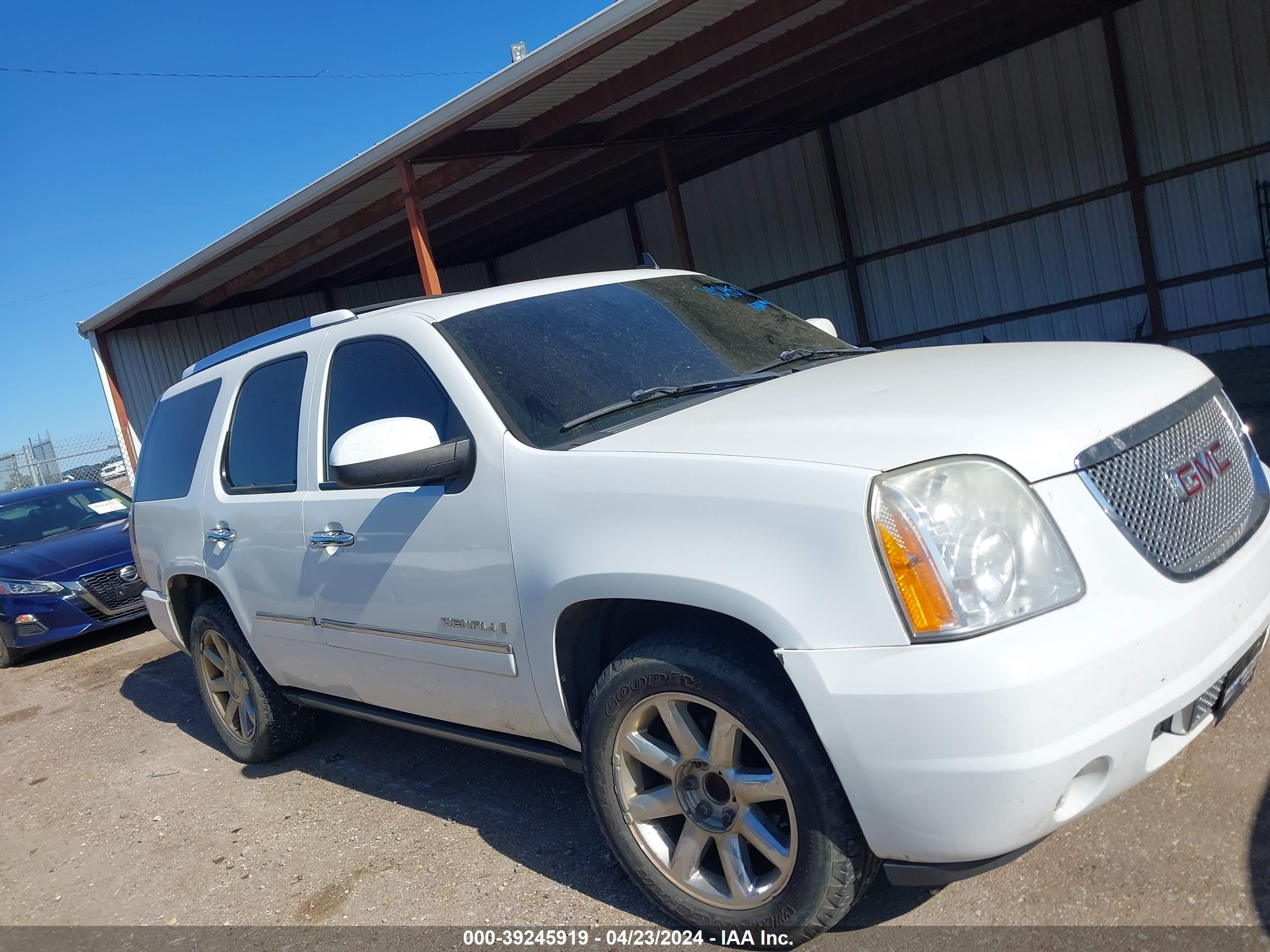 GMC YUKON 2009 1gkfc03249r215988