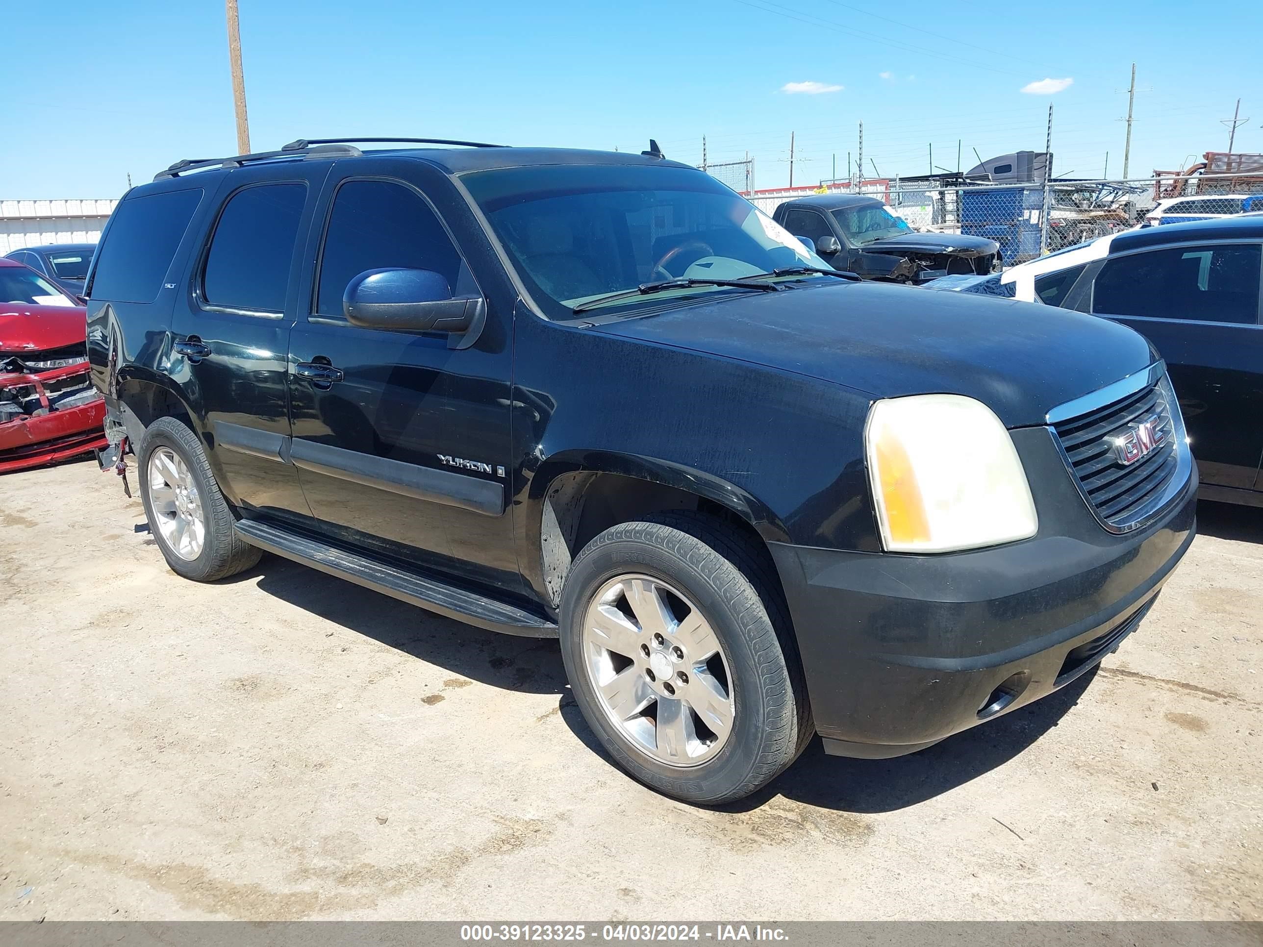 GMC YUKON 2007 1gkfc13007r177581