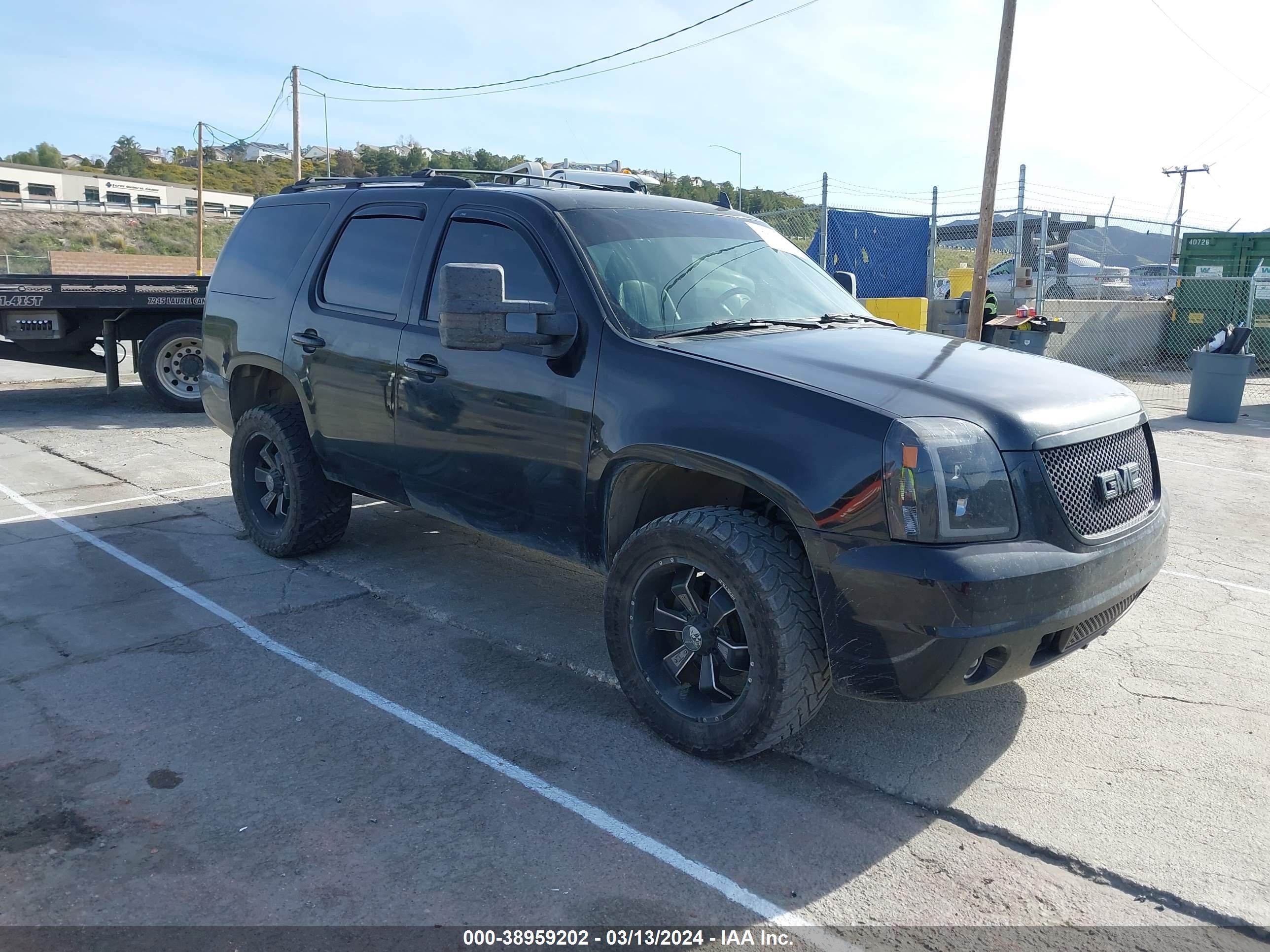 GMC YUKON 2007 1gkfc13027r132089